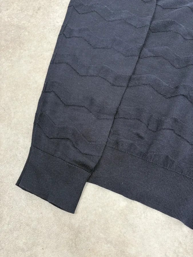 Emporio Armani AW2019 Emporio Armani Navy Zigzag Classy Sweater Size US M / EU 48-50 / 2 - 7 Thumbnail