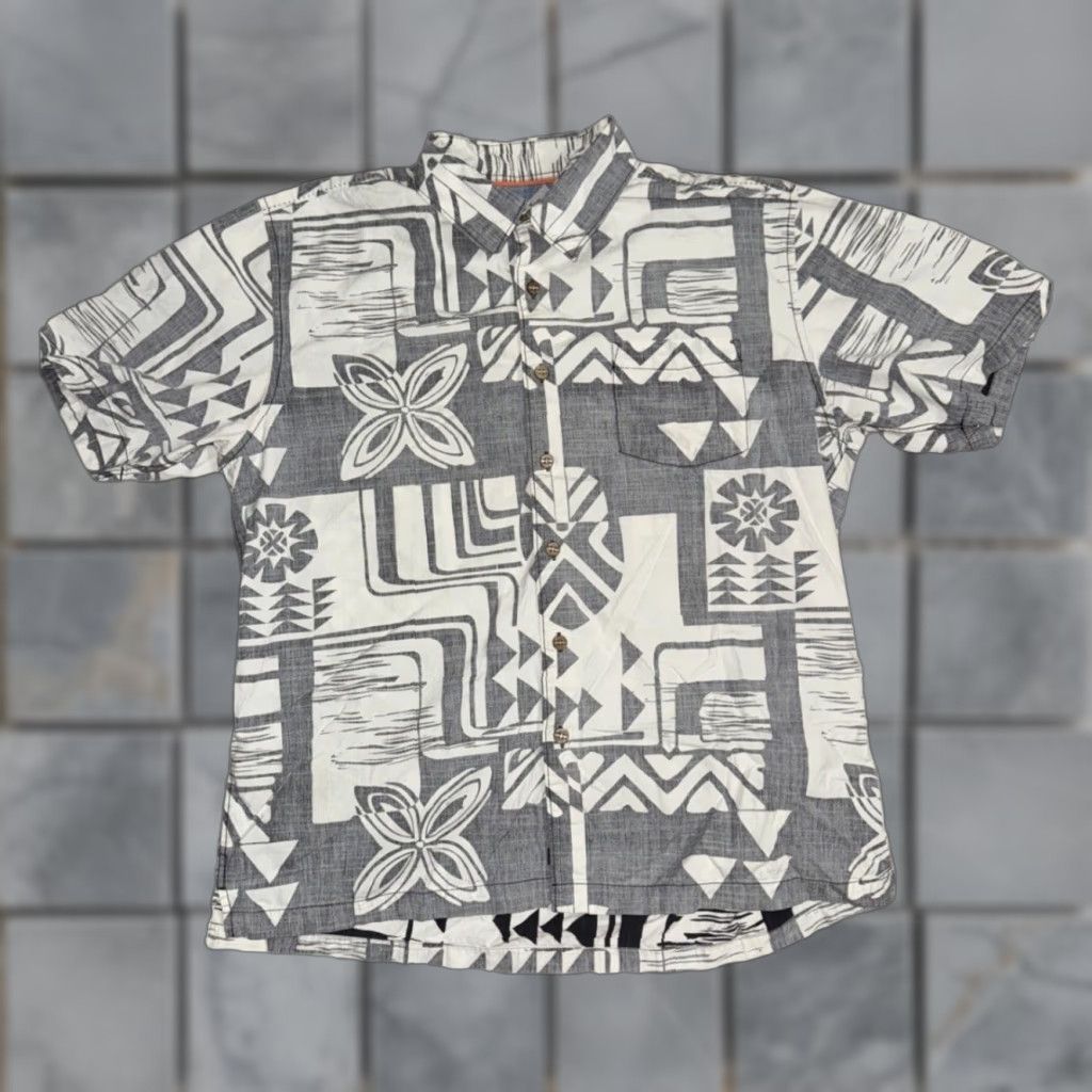 Quiksilver VINTAGE Quiksilver Waterman Hawaiian Aloha Shirt White Grey XL 22x25 Button Front Size US XL / EU 56 / 4 - 1 Thumbnail