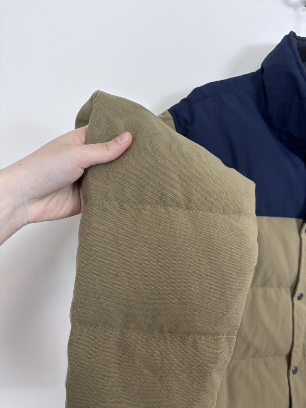 Patagonia Patagonia Men’s Bivy Down Puffer Jacket Insulated Beige/Blue Size US L / EU 52-54 / 3 - 9 Thumbnail