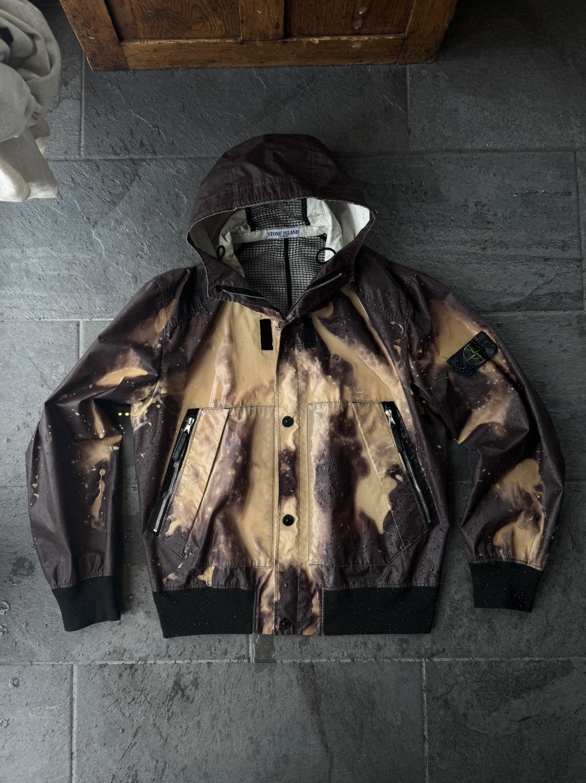 名作 stone  Heat Reactive jacket Stone Island Heat Reactive SS22 Capsule | Hypebeast