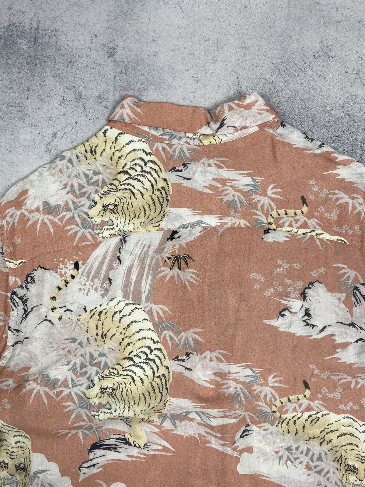 Allsaints Allsaints Tiger Floral Japanese Inspired Hawaiian Shirt Size US M / EU 48-50 / 2 - 11 Thumbnail