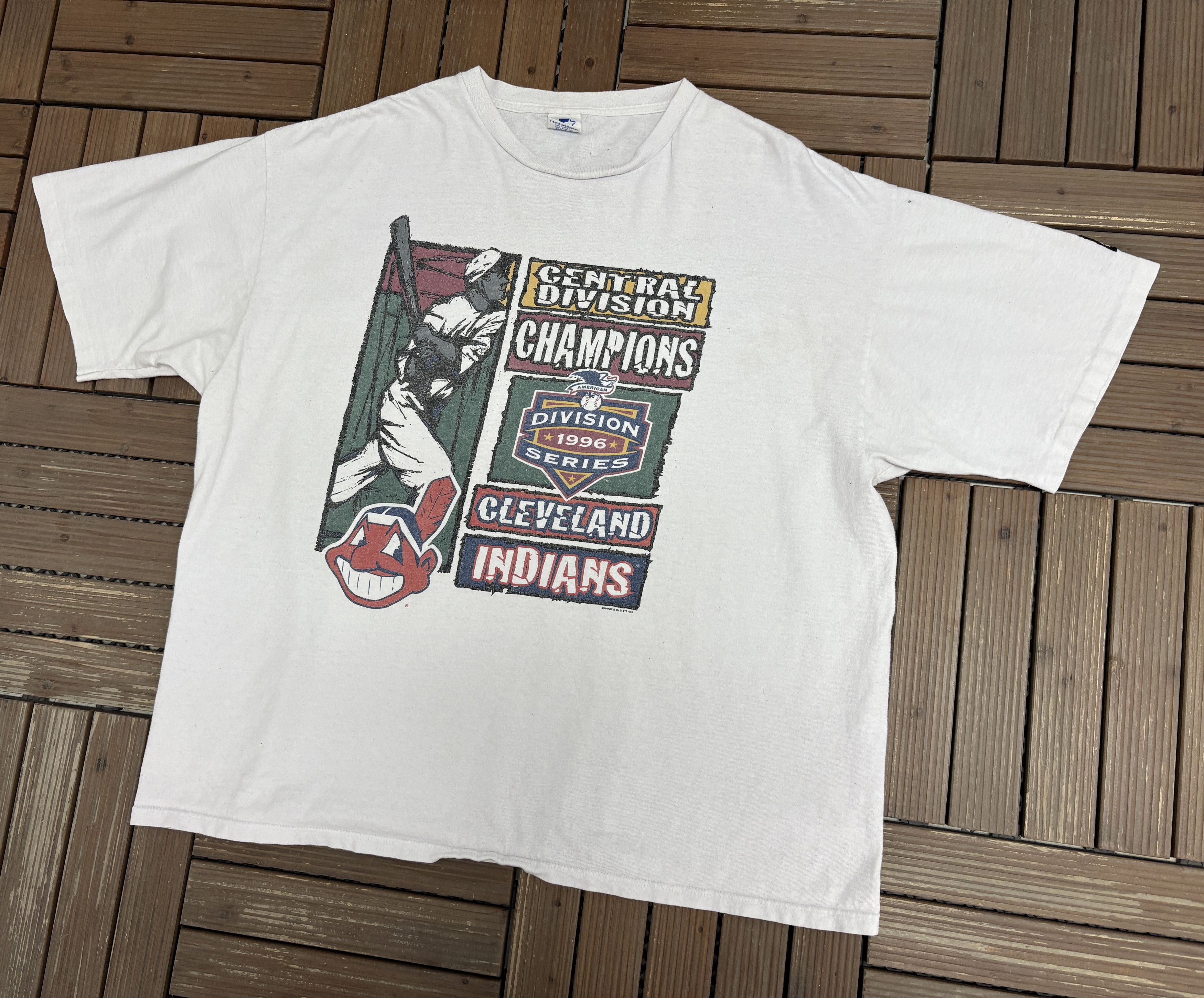 Vintage Cleveland Indians Central Division Champions Vintage T-Shirt Size US XXL / EU 58 / 5 - 3 Thumbnail