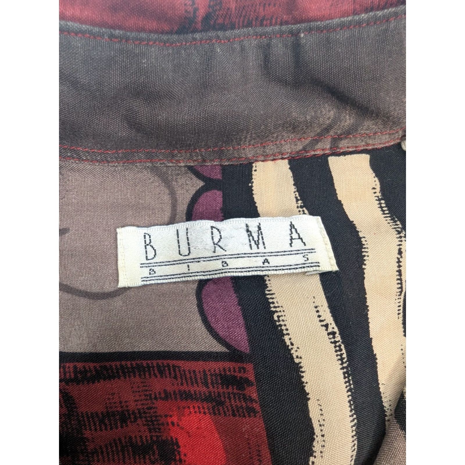 Vintage VTG Burma Bibas Shirt Mens L Red Abstract Geometric Short Sleeve Button-Up Rayon Size US L / EU 52-54 / 3 - 7 Thumbnail