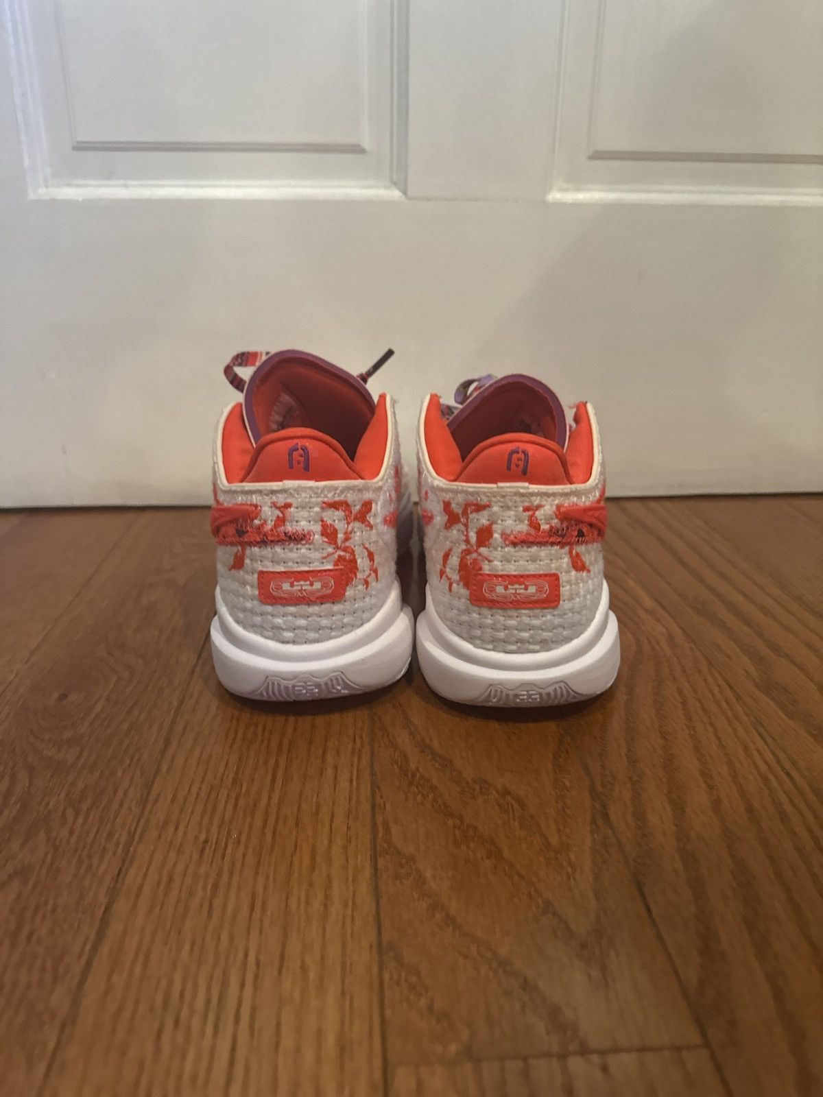 Nike Mimi Plange x Nike Lebron 20 Premium Size US 10 / EU 43 - 4 Thumbnail