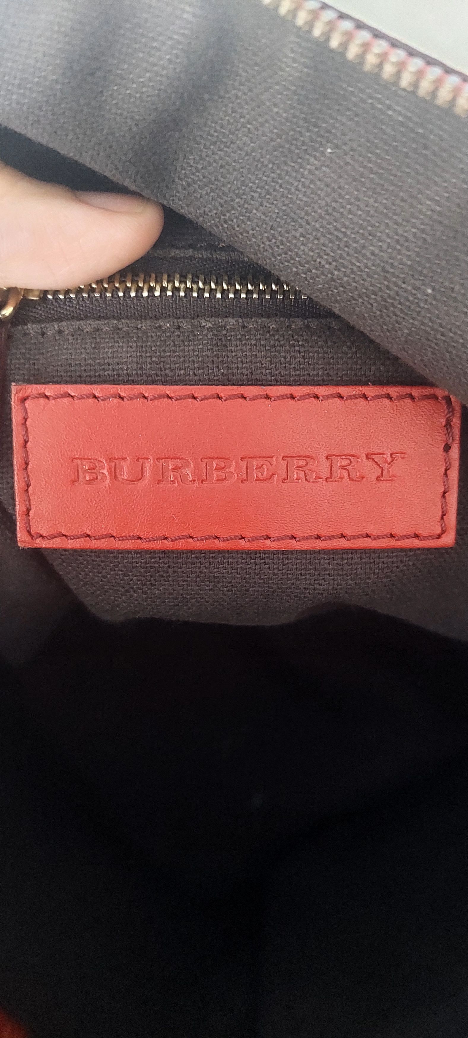 Burberry Burberry Haymarket PVC Red Size ONE SIZE - 5 Thumbnail