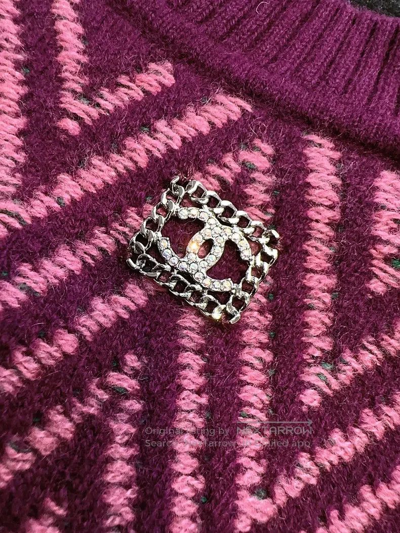 Chanel Chanel 21K knitted large logo wavy v-pattern purple long-s Size XXS / US 00 / IT 34 - 5 Thumbnail