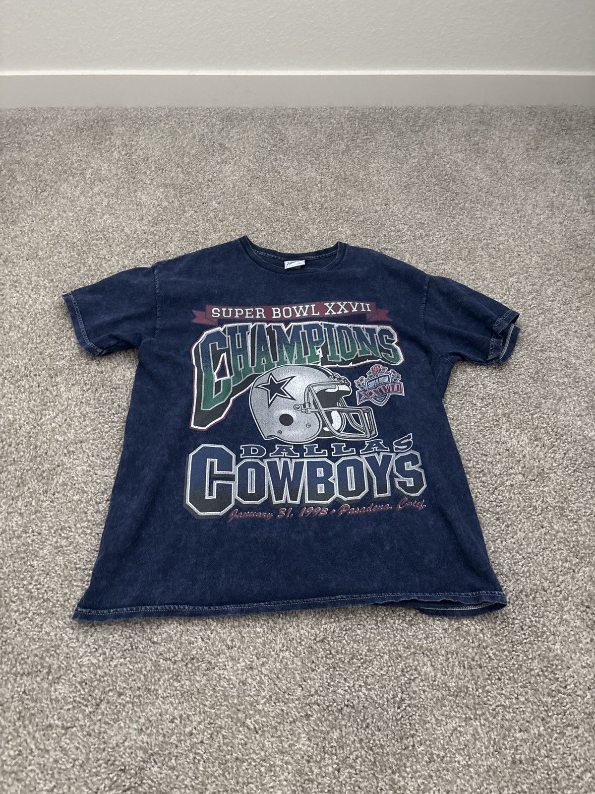 47 47 Brand Dallas Cowboys Vintage Tubular Tee Size Large Size US L / EU 52-54 / 3 - 1 Thumbnail