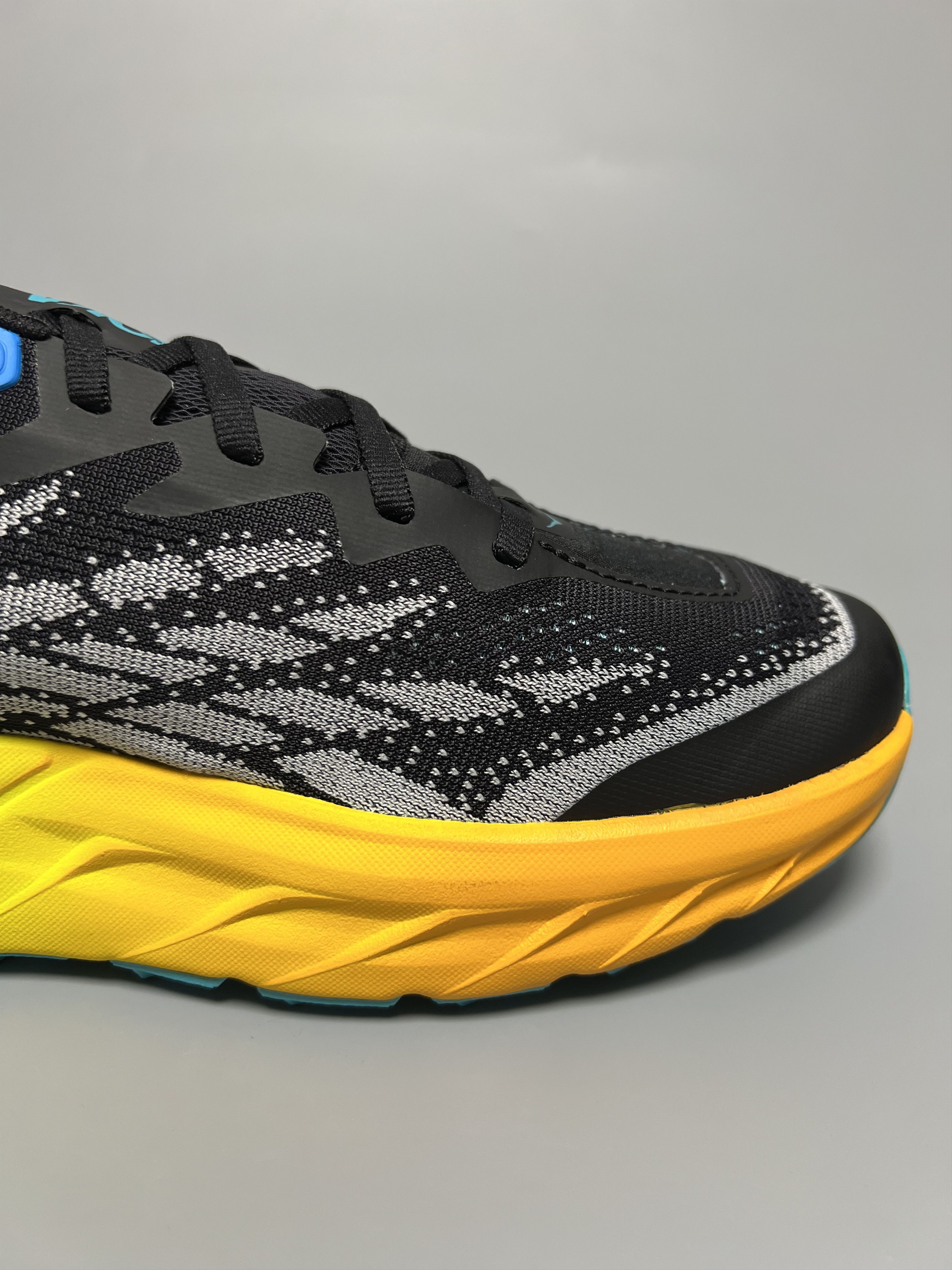 Hoka 9D Sample Hoka One One Speedgoat 5 Trail Running Shoes Size US 9 / EU 42 - 7 Thumbnail