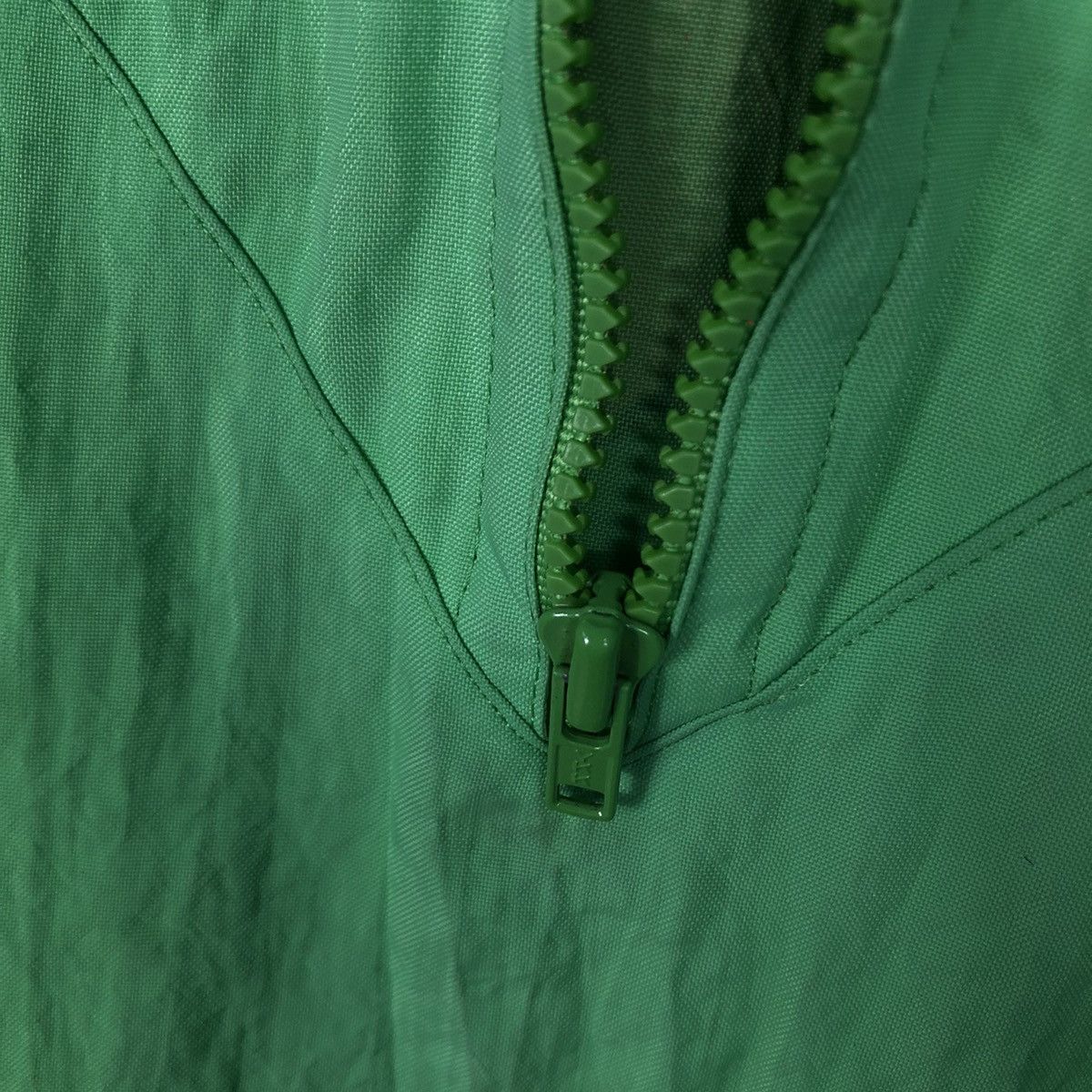 Japanese Brand 80s Heart Beat Club Neon Green Parka Vibration Surf Skate Size US M / EU 48-50 / 2 - 20 Thumbnail