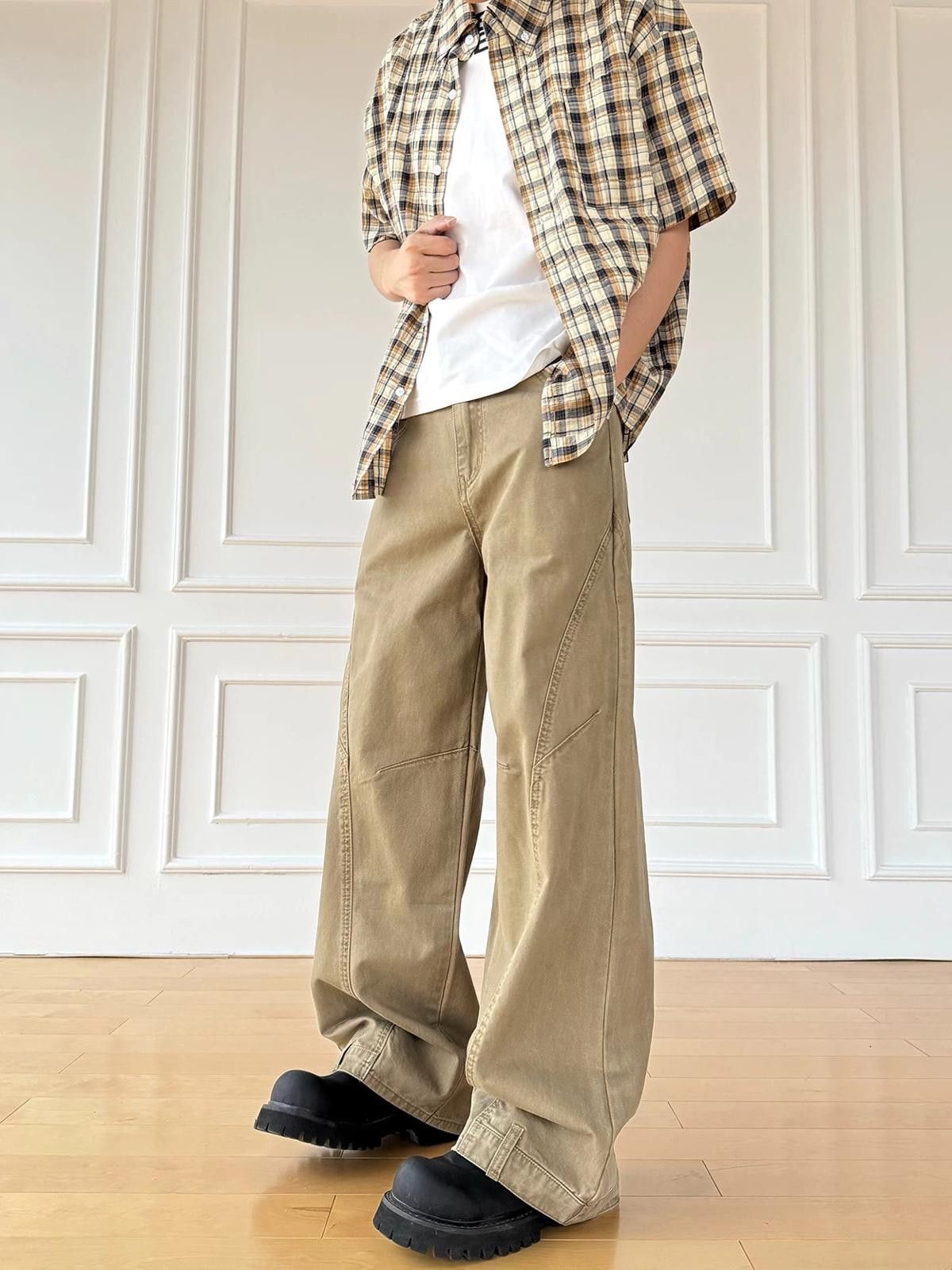 Cleanfit Wide-Leg Jeans - Beige