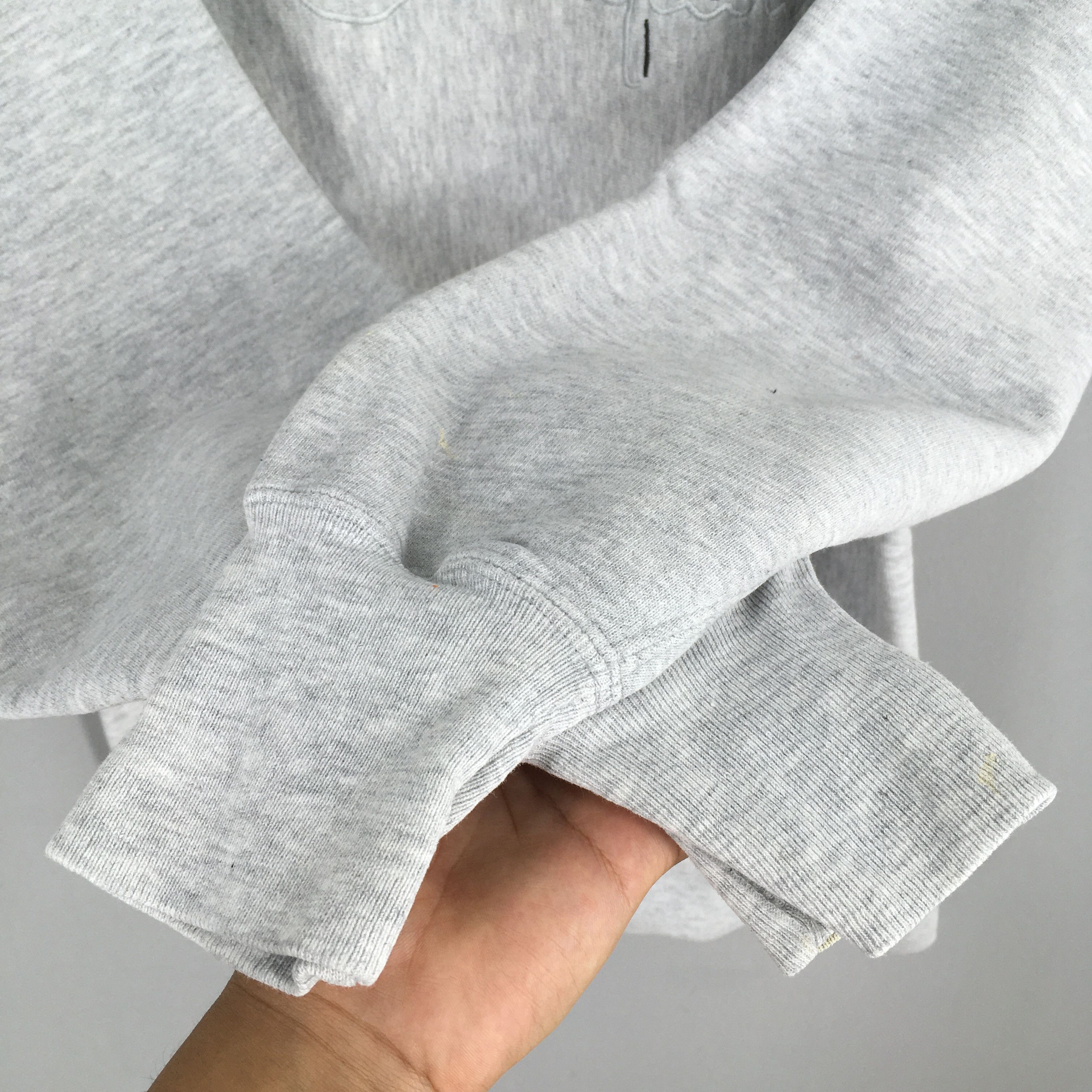 Champion Vintage Champion Script Logo Reverse Weave Sweatshirt Large Size US L / EU 52-54 / 3 - 5 Thumbnail