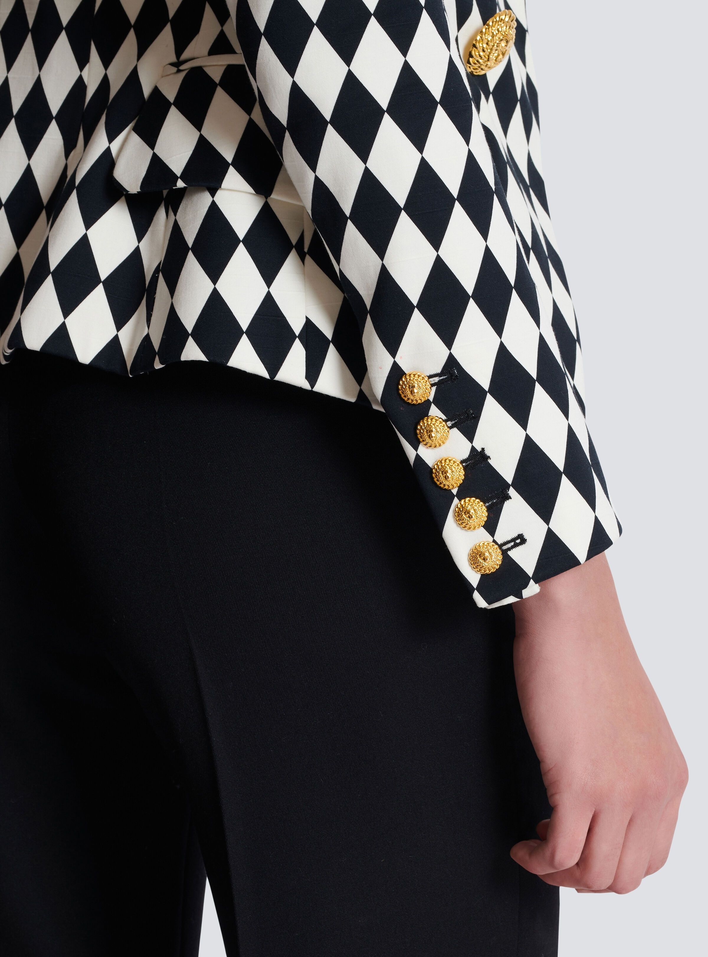 Balmain o1s1wg110825 Cotton Diamond Print Blazer in Black/White Size L / US 10 / IT 46 - 6 Thumbnail