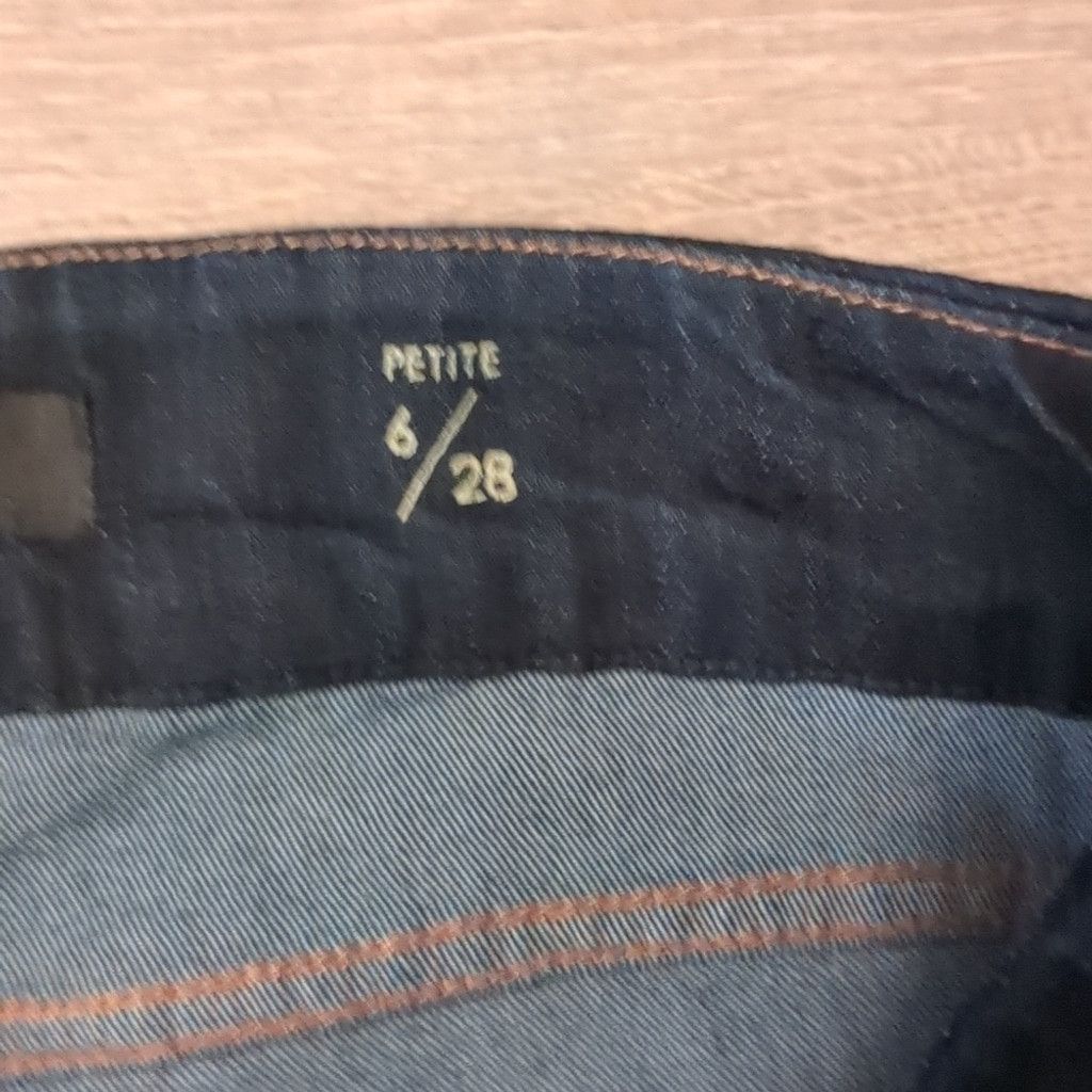 Other Liverpool pull on the denim leggings size 6p Size 28" / US 6 / IT 42 - 4 Thumbnail