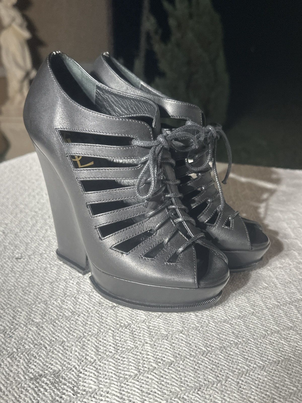 Yves Saint Laurent Yves Saint Laurent Wedge Heels Size 38EU/8US Size US 8 / IT 38 - 1 Thumbnail