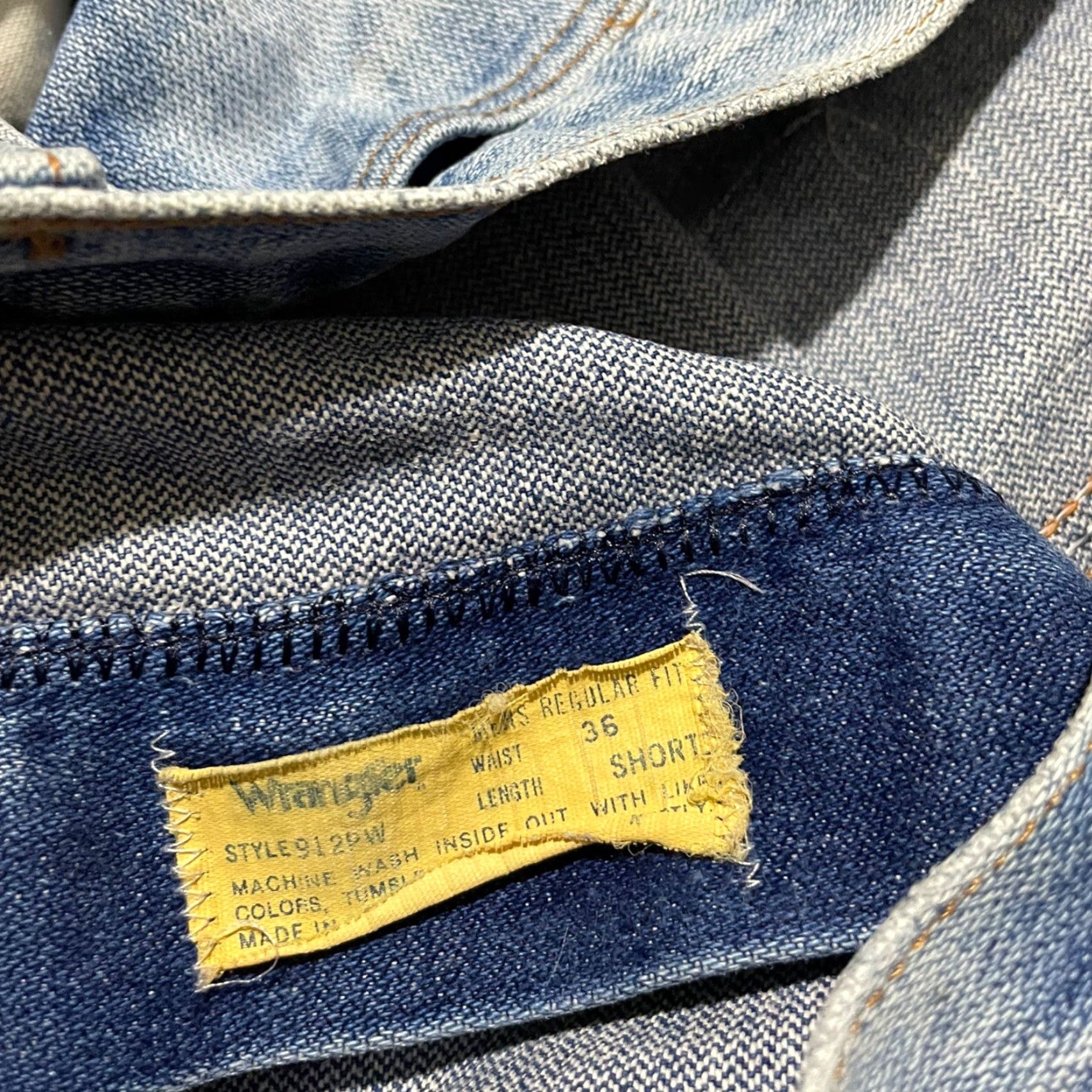 Wrangler VINTAGE Wrangler Jeans Repaired USA Made 36x29 Denim Mel Blue Regular Straight Mens Jeans Size US 36 / EU 52 - 4 Thumbnail