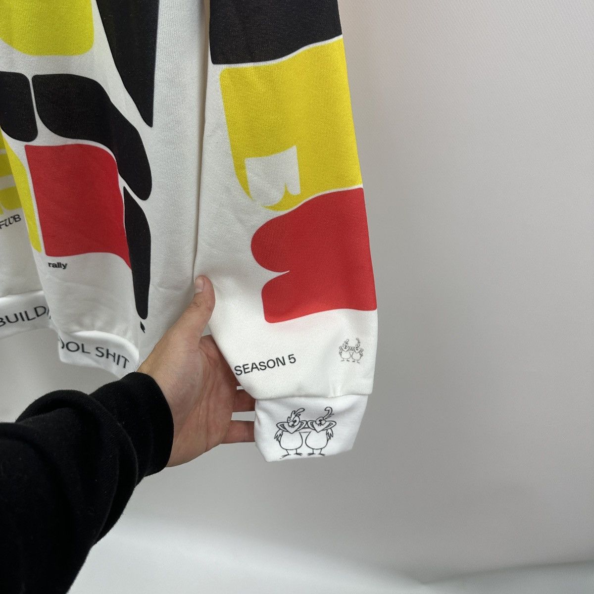 Microsoft Vintage 00s Hackathon Season 5 FWB rally geek sweatshirt y2k Size US XL / EU 56 / 4 - 7 Thumbnail