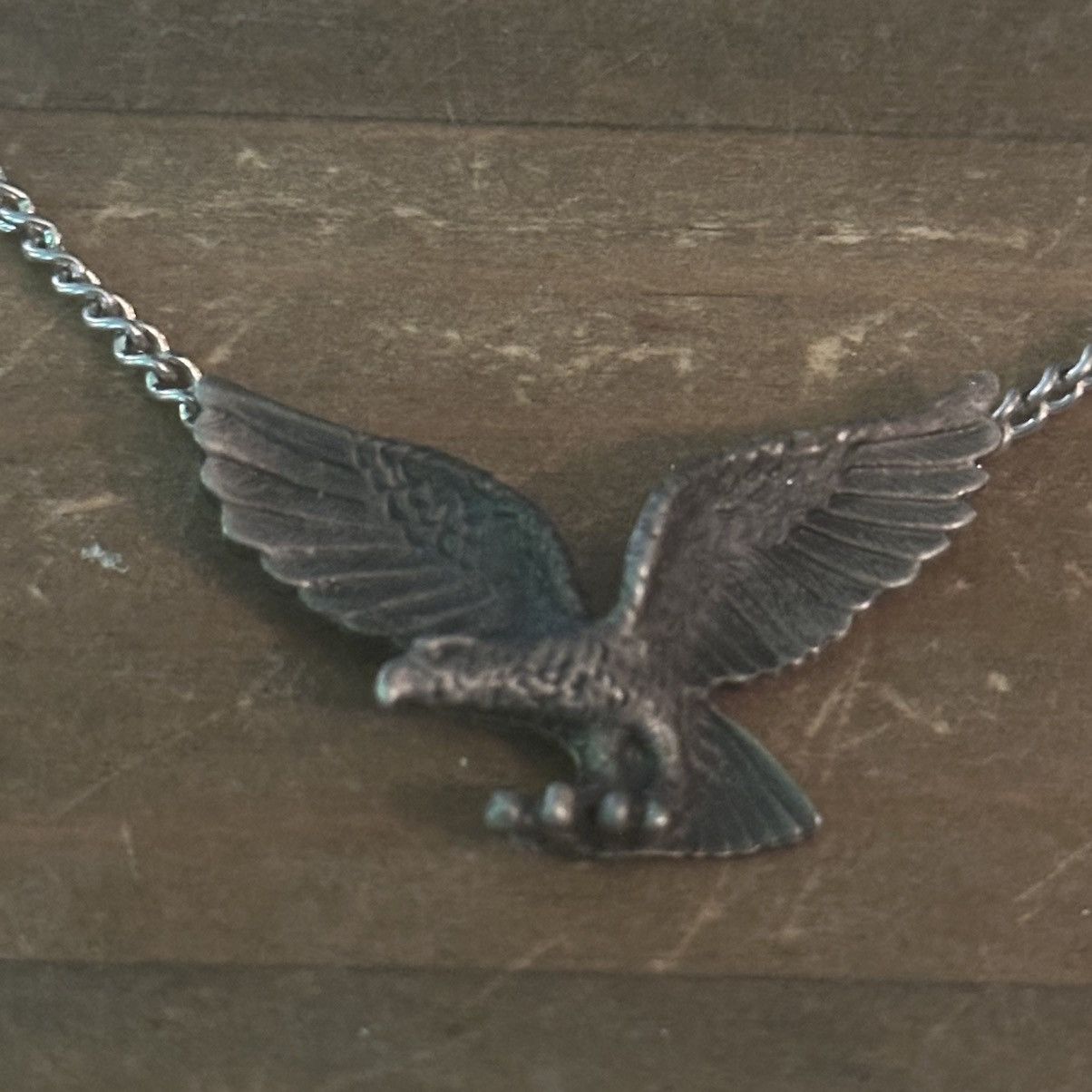 Other × Vintage Vintage Avon Pewter soaring eagle necklace Size ONE SIZE - 3 Thumbnail