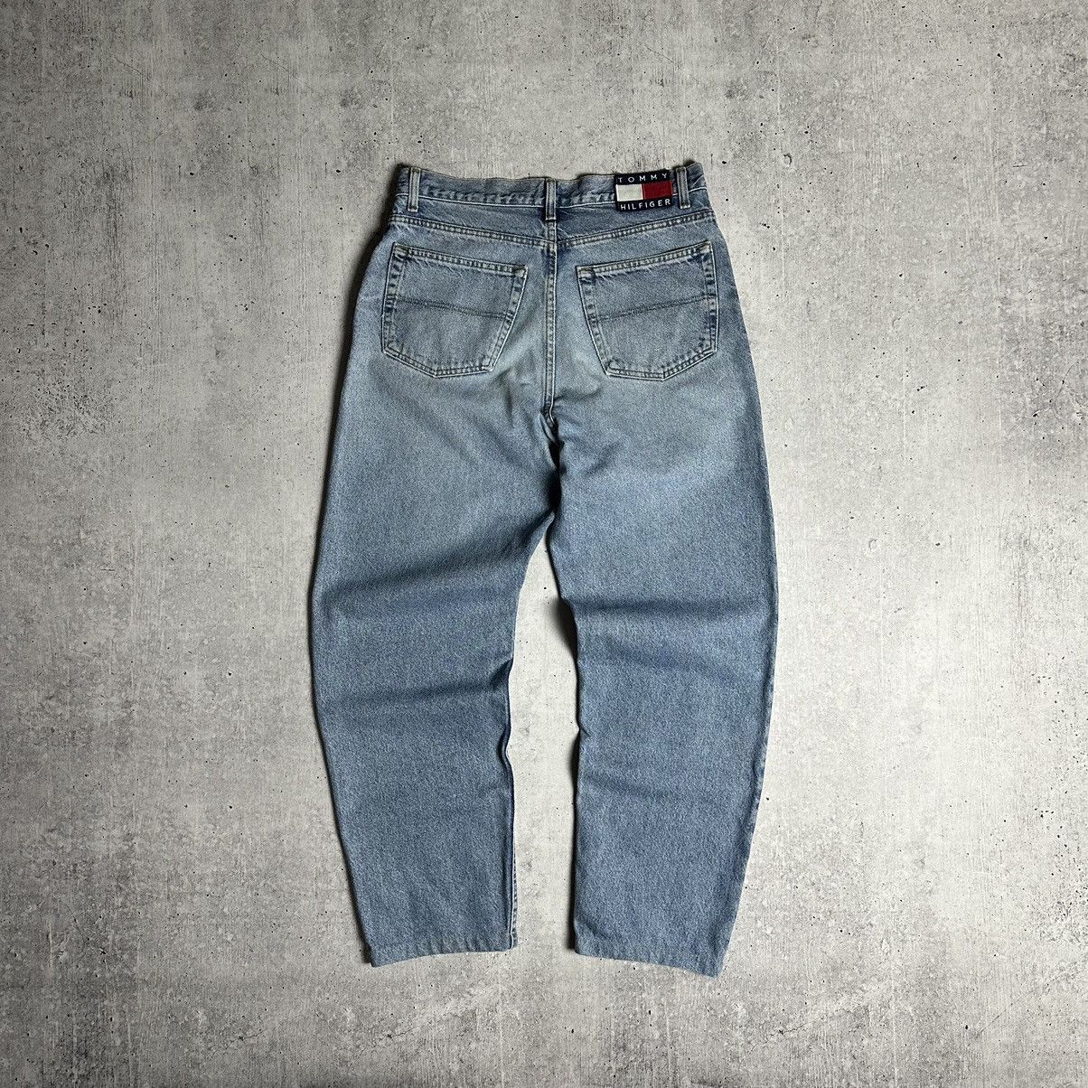 Tommy Hilfiger Relaxed Baggy Fit Denim Jeans Size 33/31 - Main Image