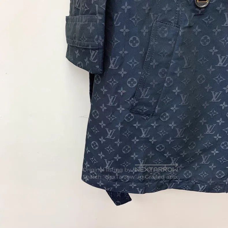 Louis Vuitton Louis Vuitton Dark blue logo, full print, lapel, double-br Size XXS / US 00 / IT 34 - 4 Thumbnail