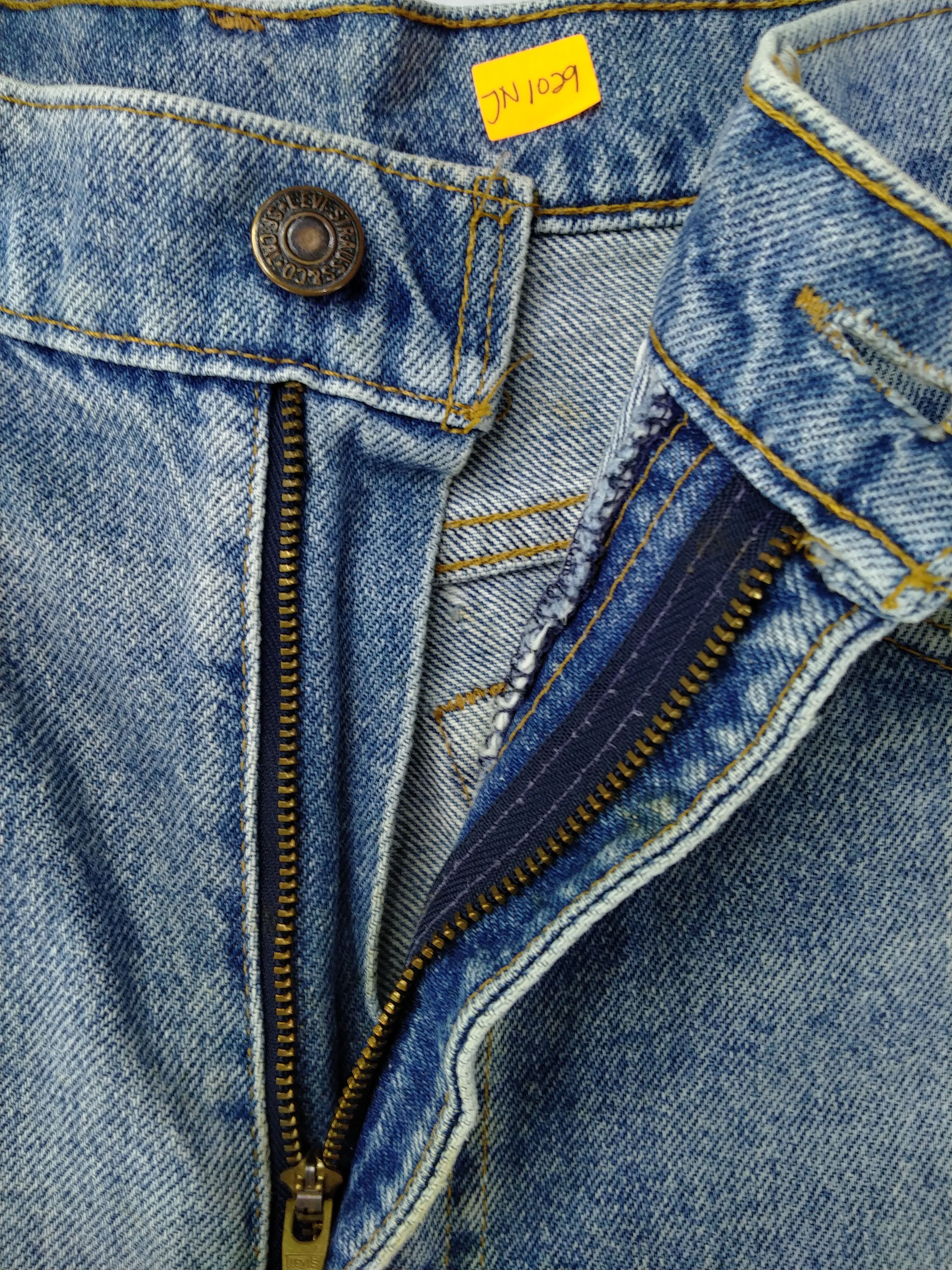 Japanese Brand 90s Faded Blue Vintage Levi's 510 USA 31x30 Denim -JN1029 Size US 31 - 7 Thumbnail