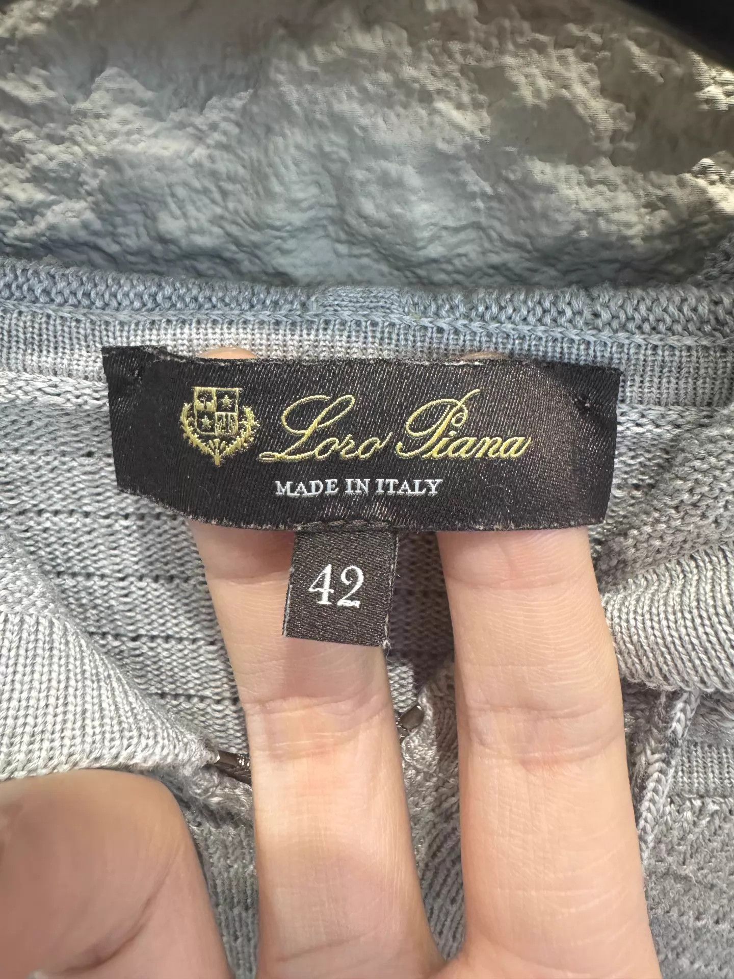 Loro Piana Loro Piana Italian gray 42 zip hoodie Size M / US 6-8 / IT 42-44 - 3 Thumbnail