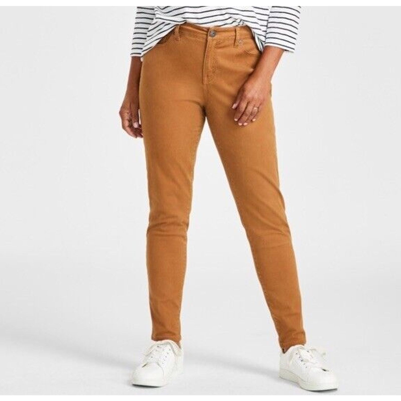 Other Style Co Skinny Mid Rise Tummy Control Jeans Size 10, Size 32" / US 10 / IT 46 - 1 Thumbnail