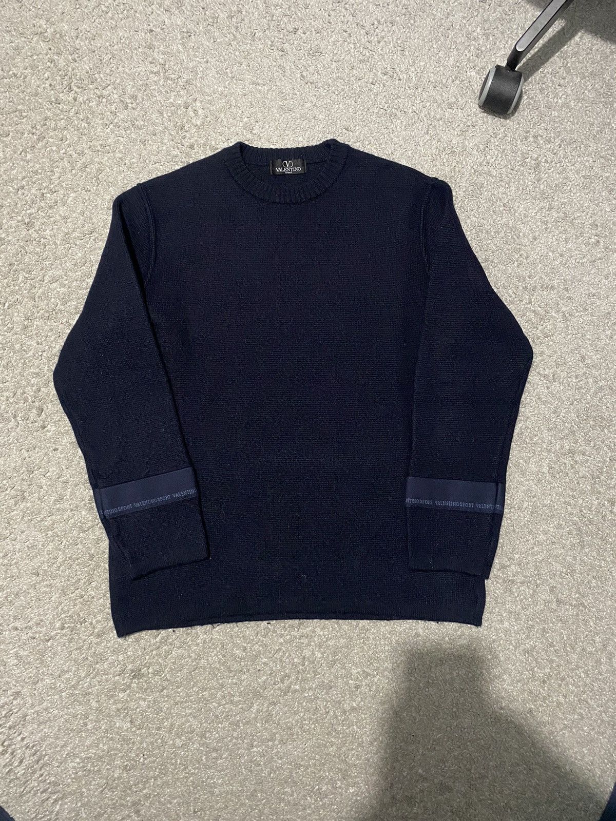 Valentino × Vintage Vintage Valentino Sport Jumper M Sweater basic y2k rare Size US M / EU 48-50 / 2 - 1 Thumbnail
