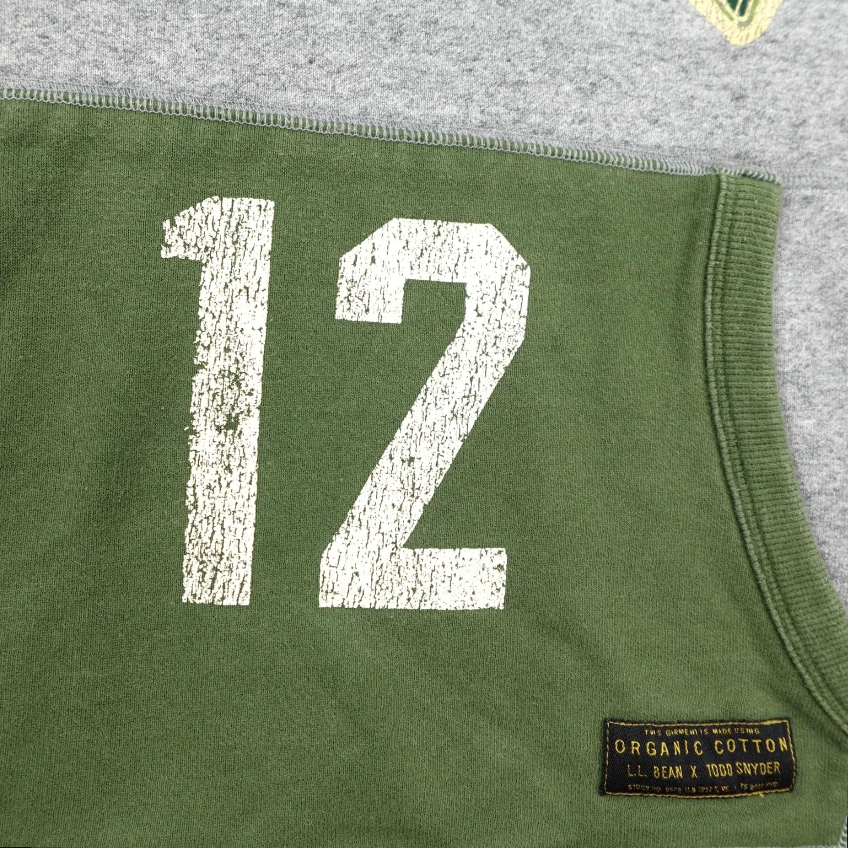 Todd Snyder VINTAGE Todd Snyder Hoodie Mens Medium Gray Green Graphic Pullover Fish River Outdoor Size US M / EU 48-50 / 2 - 4 Thumbnail