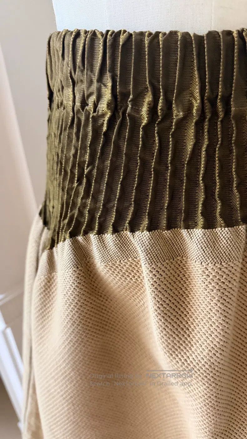 Issey Miyake Issey Miyake Beige Midi Skirt Size 25" / US 0 / IT 36 - 4 Thumbnail