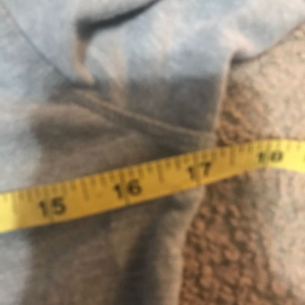 Old Navy Old navy hoodie gray/pink size 14/XL girls pocket Size US L / EU 52-54 / 3 - 6 Thumbnail