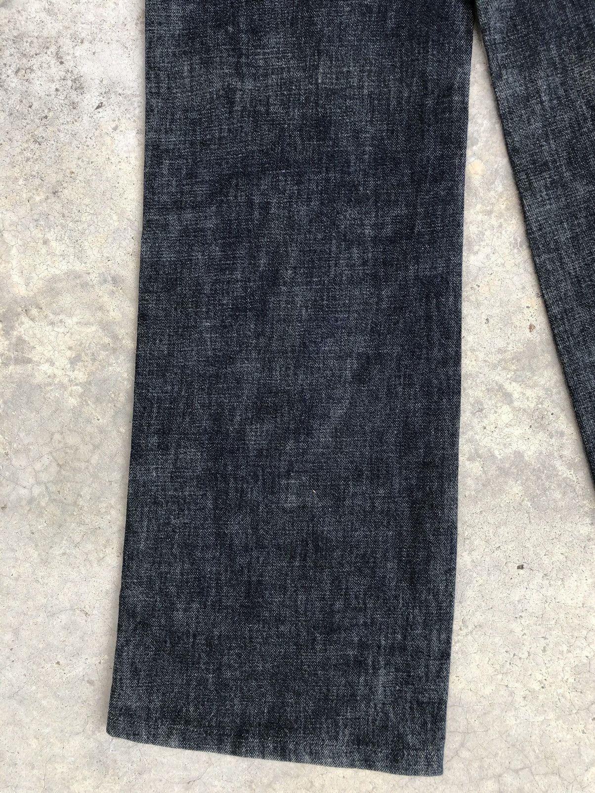 Fendi Rare Fendi Flared Jeans Patchwork Flower Size US 28 / EU 44 - 13 Thumbnail