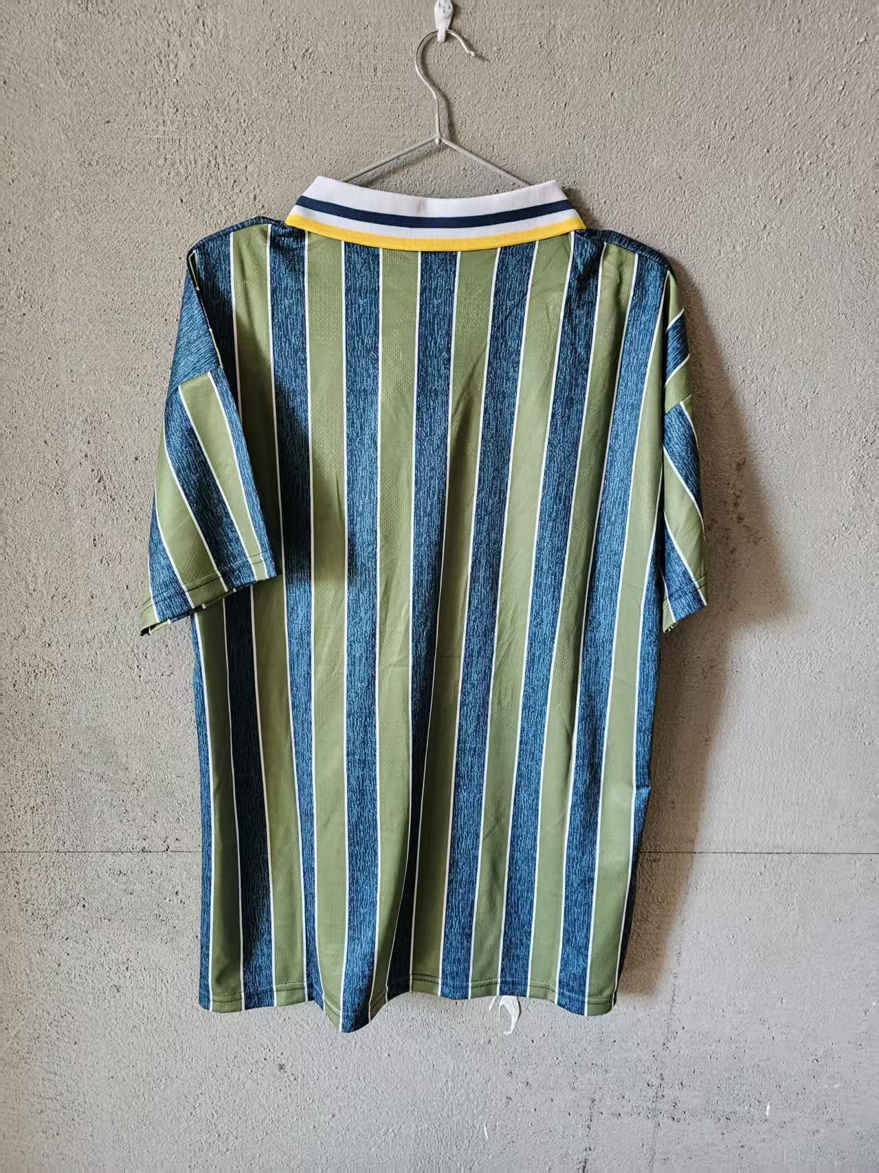 Other Vintage Inter Milan Jersey Away Size US L / EU 52-54 / 3 - 3 Thumbnail