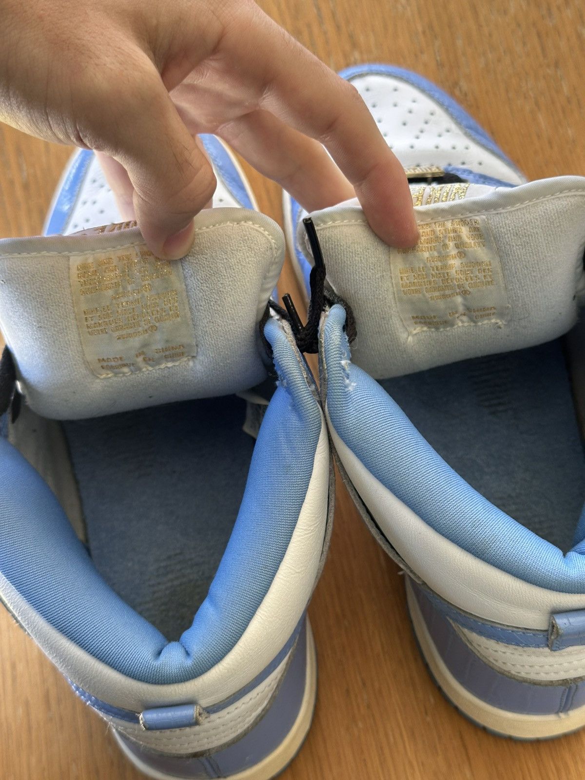 Nike × Supreme 2003 Dunk High SB “Blue Stars” Size 10.5 Size US 10.5 / EU 43-44 - 13 Thumbnail