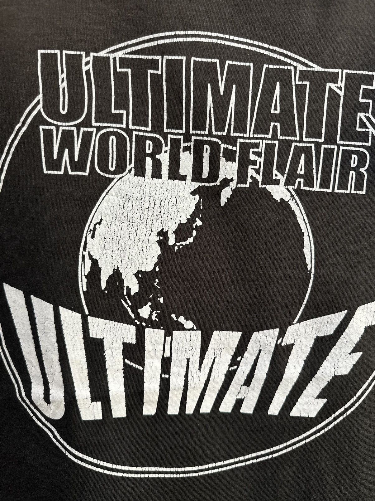 Japanese Brand Thrashed Vintage Ultimate World Flair Distress Tee Size US L / EU 52-54 / 3 - 2 Thumbnail