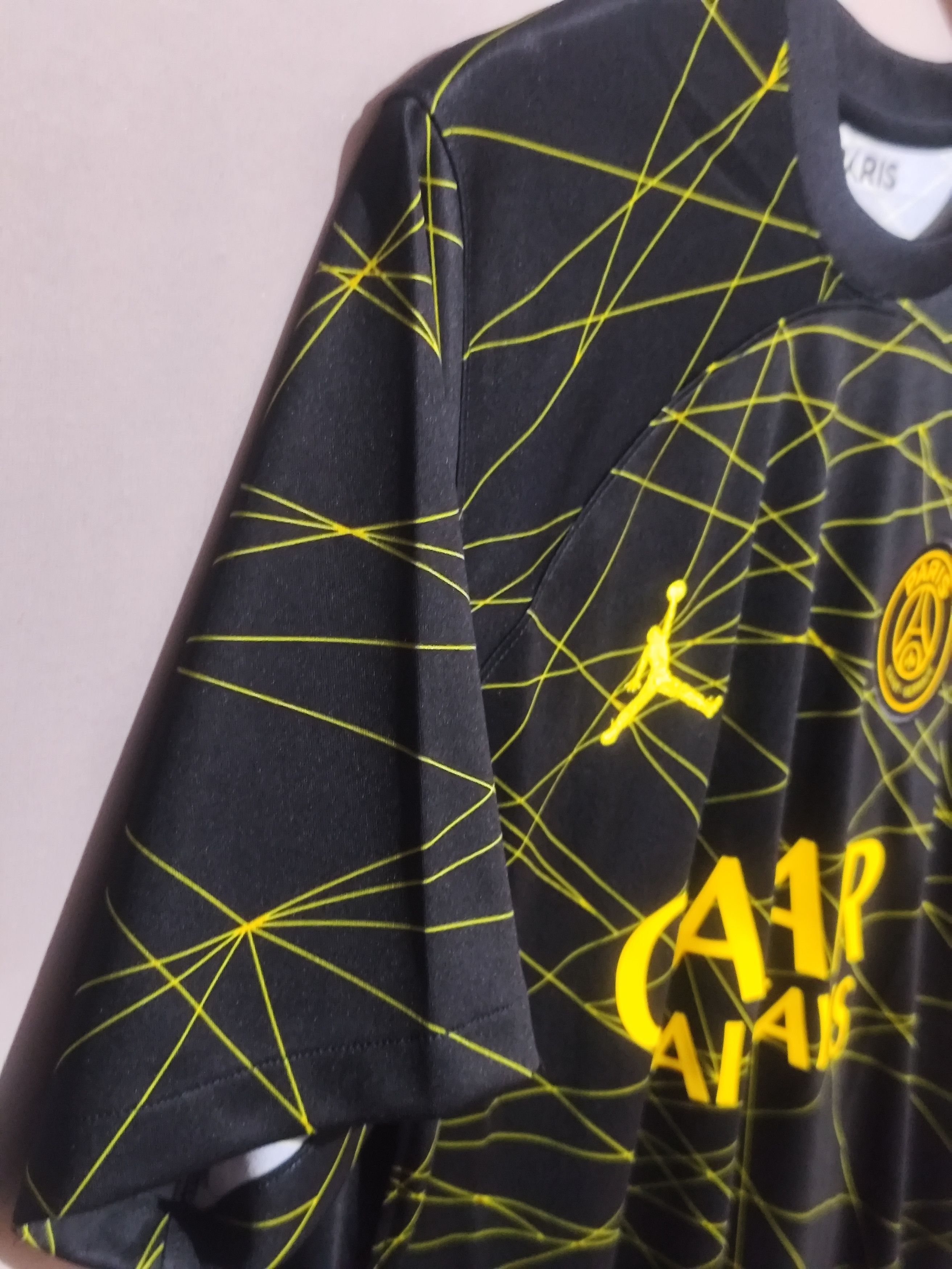 Jordan Brand Jordan x Paris Saint-Germain (PSG) 2022/23 #7 Mbappe Jersey Size US M / EU 48-50 / 2 - 8 Thumbnail