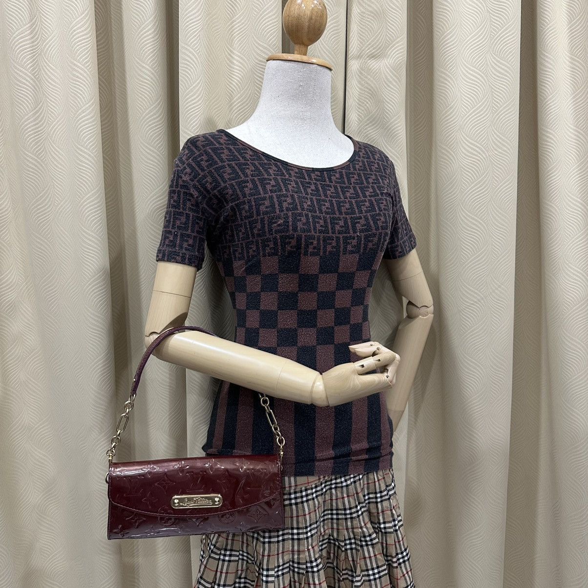 Louis Vuitton ‼️LASTDROP‼️LOUIS VUITTON AMARANTE VERNIS SUNSET BOULEVARD BAG Size ONE SIZE - 1 Thumbnail
