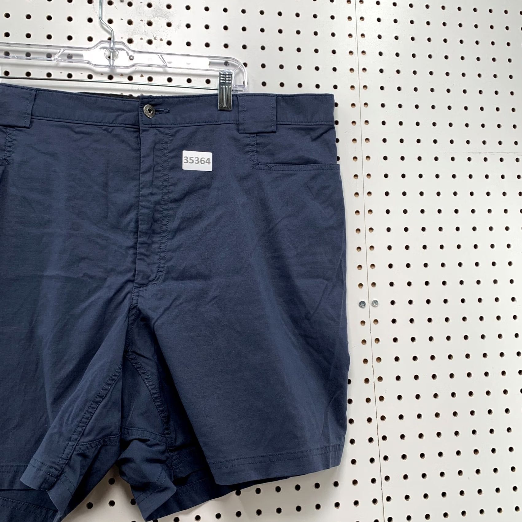 Vintage Duluth Cargo Shorts Mens 3XL Fits 44x8 Nylon SPandex Blend Stretch Preppy Cargo Shorts Mens 3XL Blue Nylon SPandex Preppy Duluth Size US 39 - 7 Thumbnail