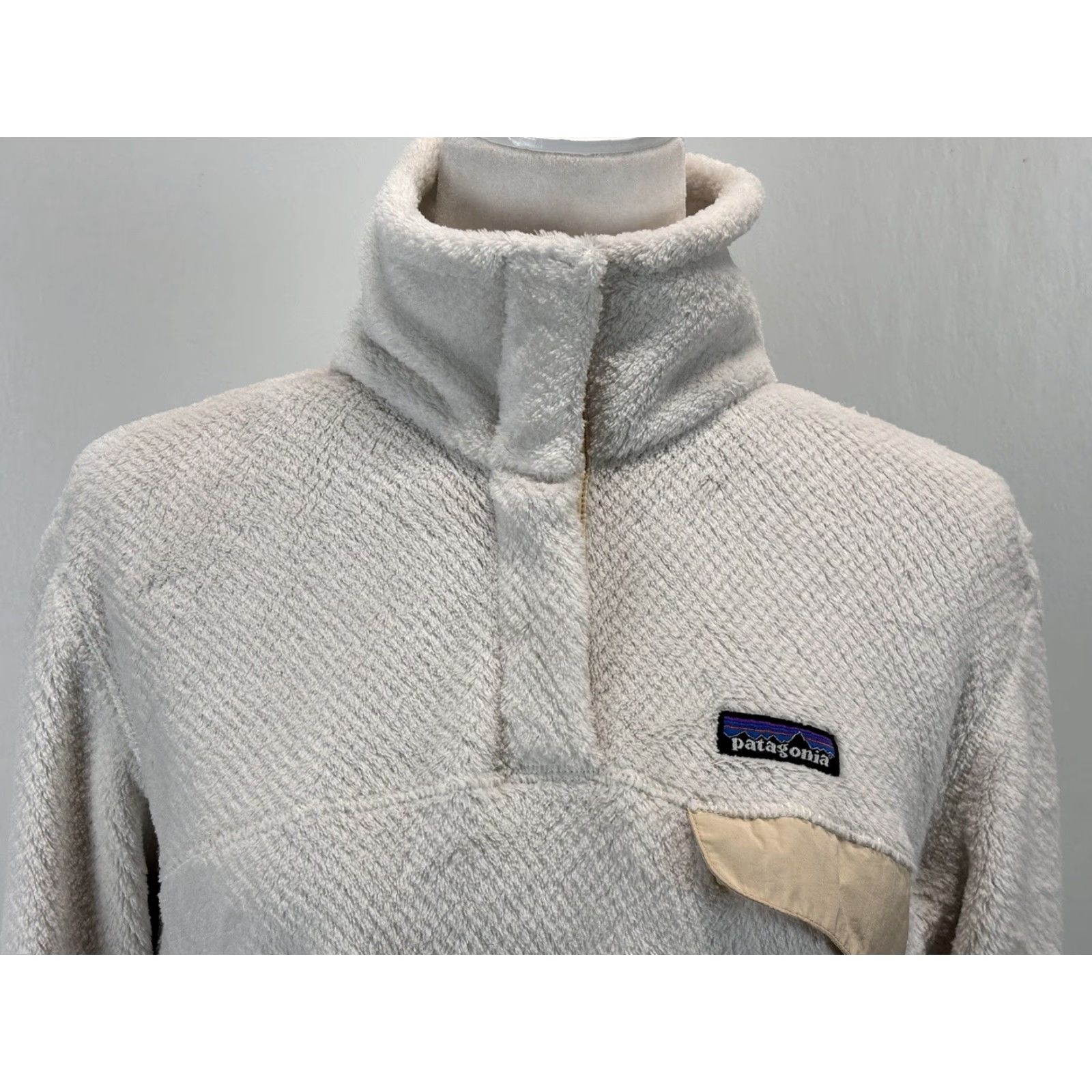 Patagonia VINTAGE Patagonia Snap T Fleece Pullover Jacket Womens Large Cream Ivory Pockets Logo Size L / US 10 / IT 46 - 5 Thumbnail