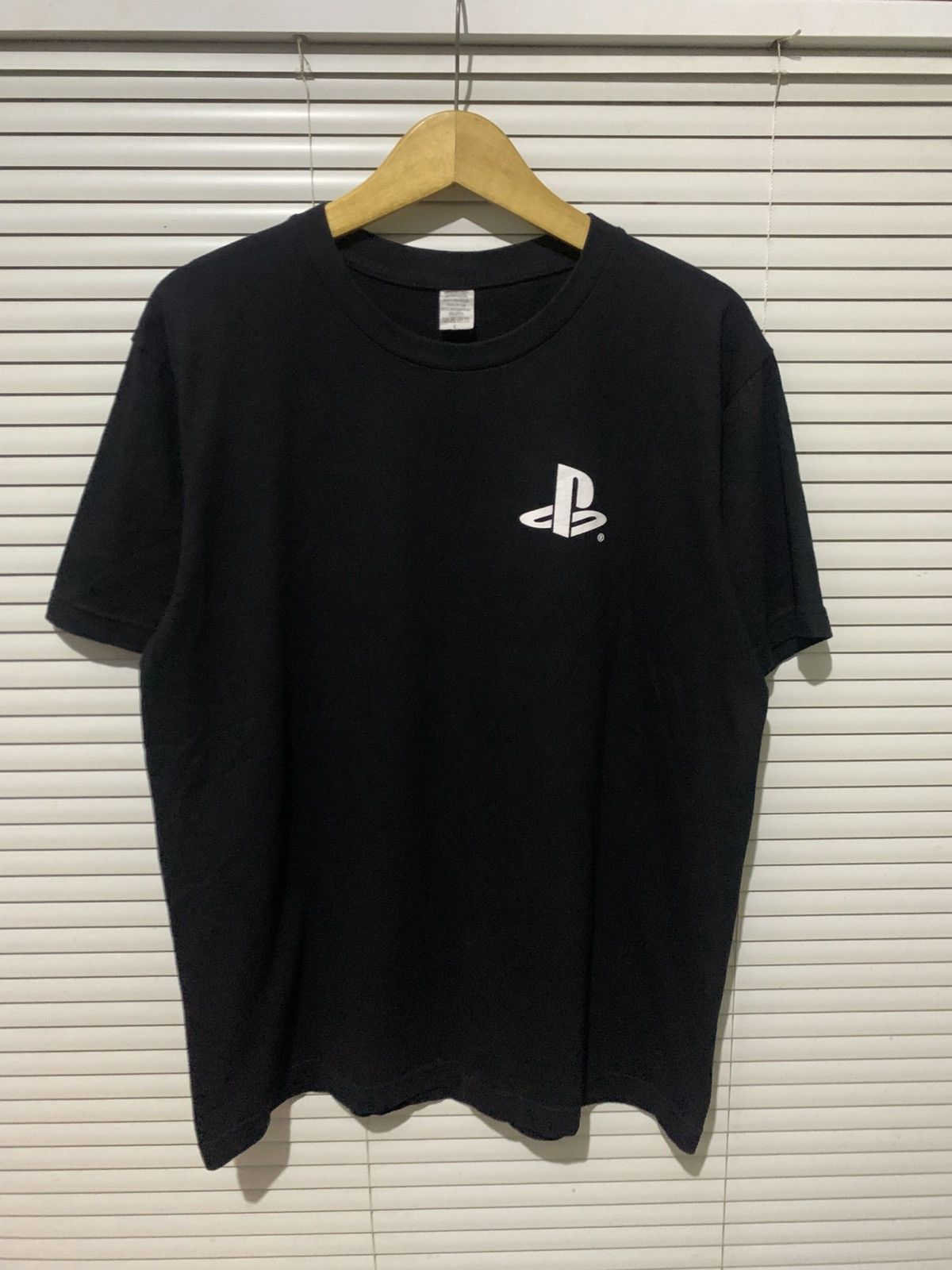 Playstation Vintage PlayStation 1994 Japan Console Graphic Tee Size US L / EU 52-54 / 3 - 1 Thumbnail