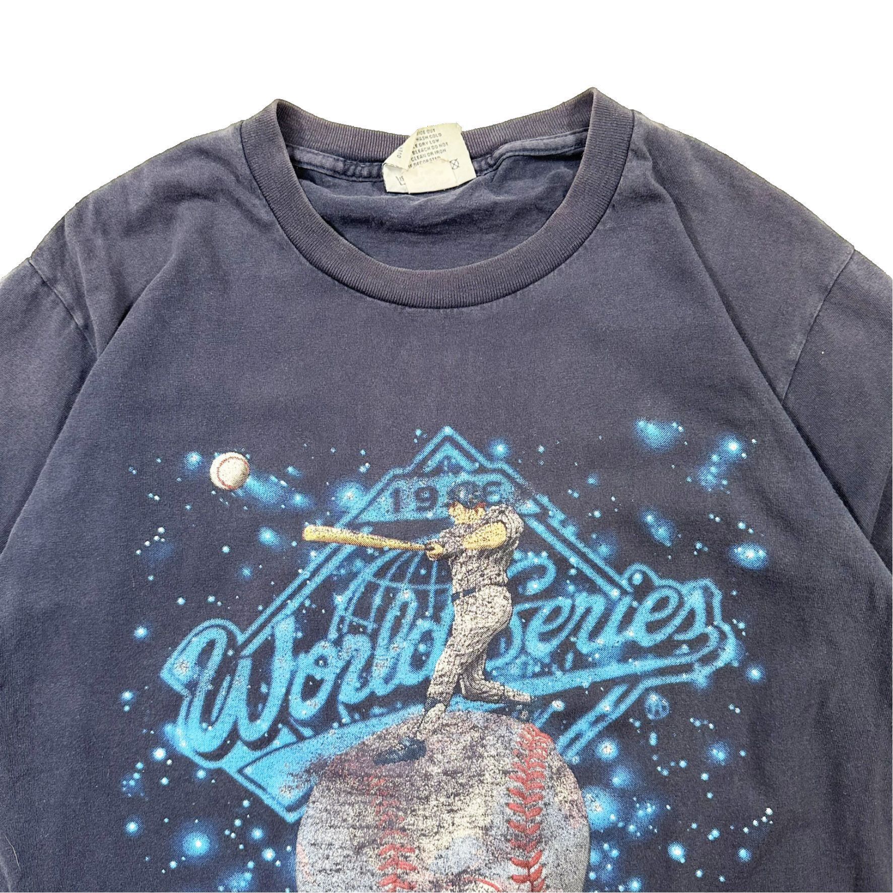 Vintage Vintage 1998 New York Yankees World Series Graphic T Shirt Size US M / EU 48-50 / 2 - 2 Thumbnail