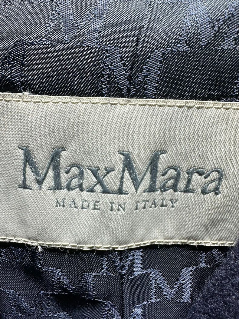 Max Mara Max Mara Coat Size M / US 6-8 / IT 42-44 - 2 Thumbnail
