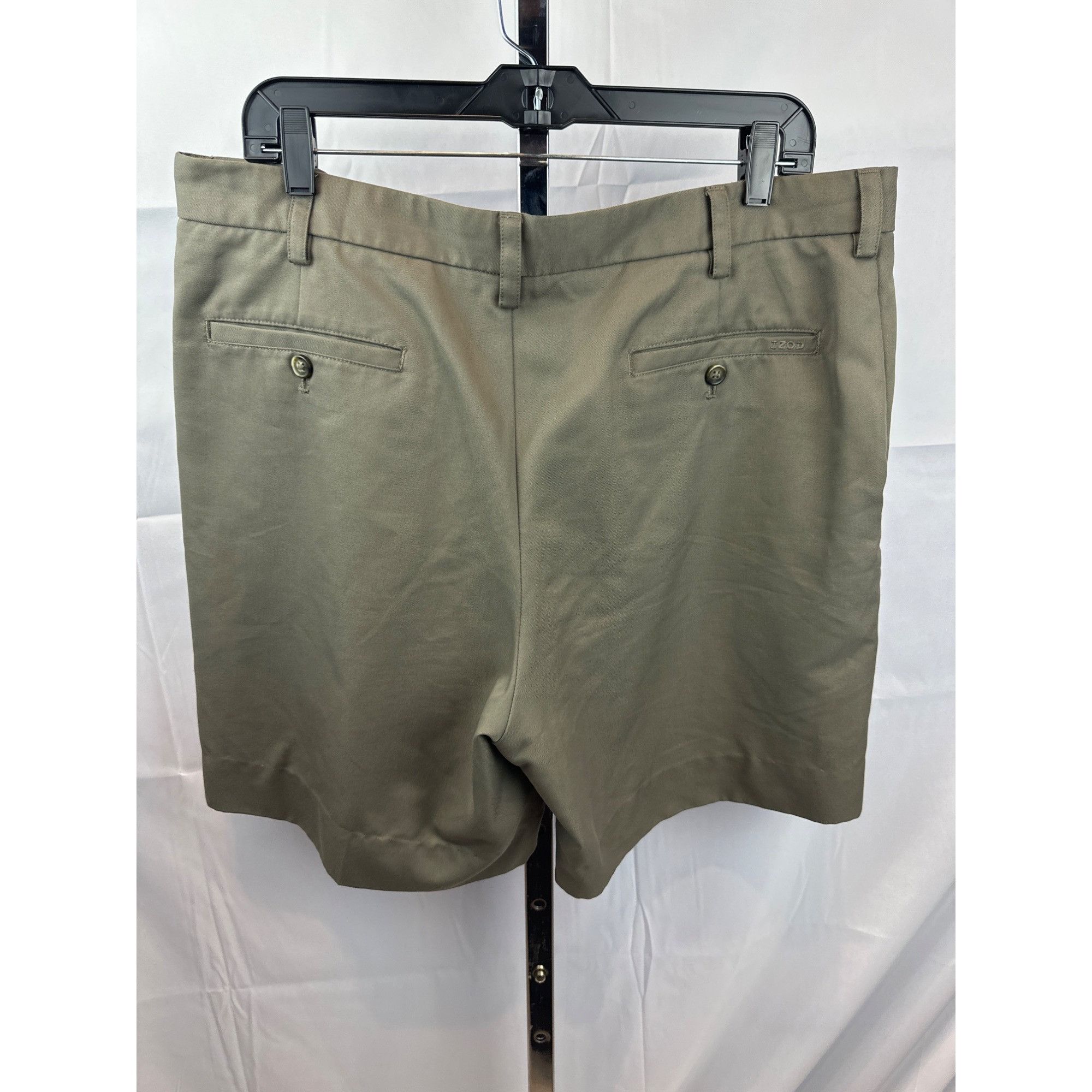 Izod Izod Mens Olive Green Flat-Front Polyester Shorts Size 36 Size US 36 / EU 52 - 4 Thumbnail