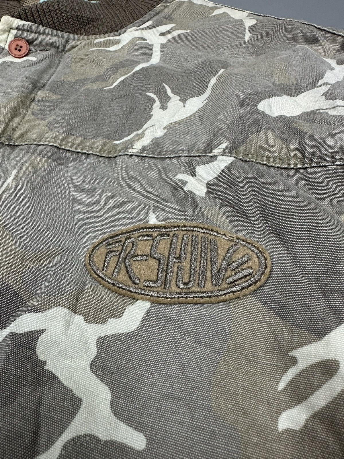 Freshjive Sick Vintage Freshjive Camoflage Bomber Jacket Size US XL / EU 56 / 4 - 9 Thumbnail