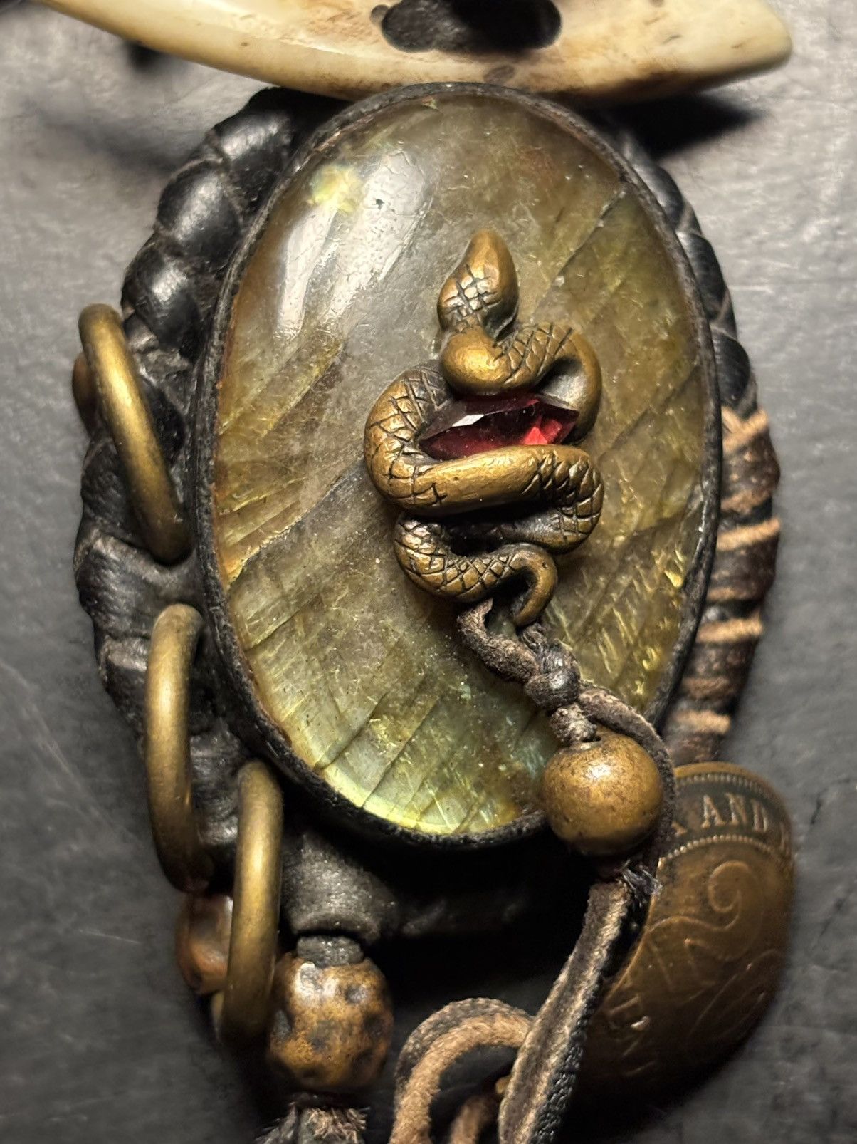 14th addiction necklace