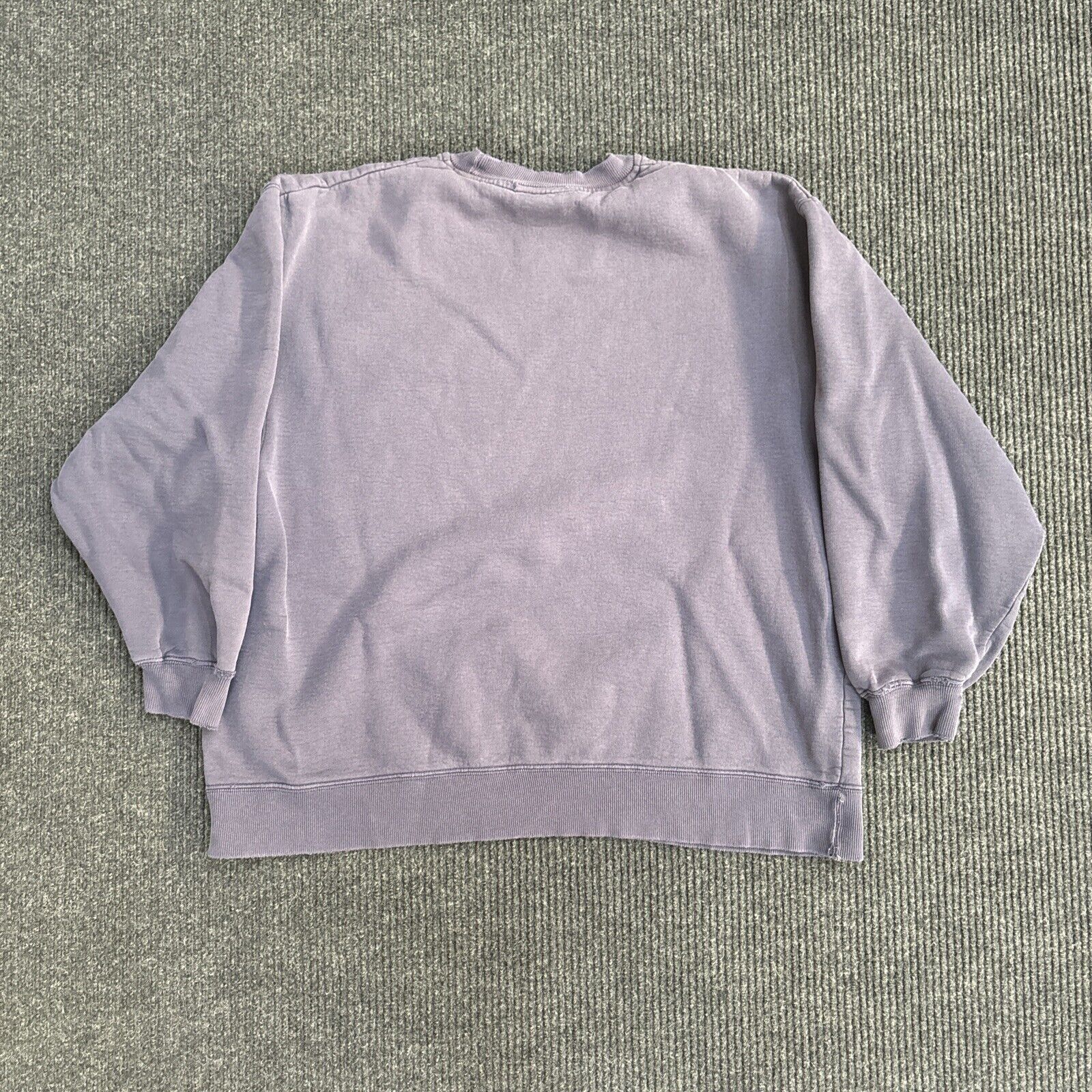 Adidas Vintage Adidas Crewneck Sweatshirt Sz Large Blue Embroidered Size US L / EU 52-54 / 3 - 5 Thumbnail