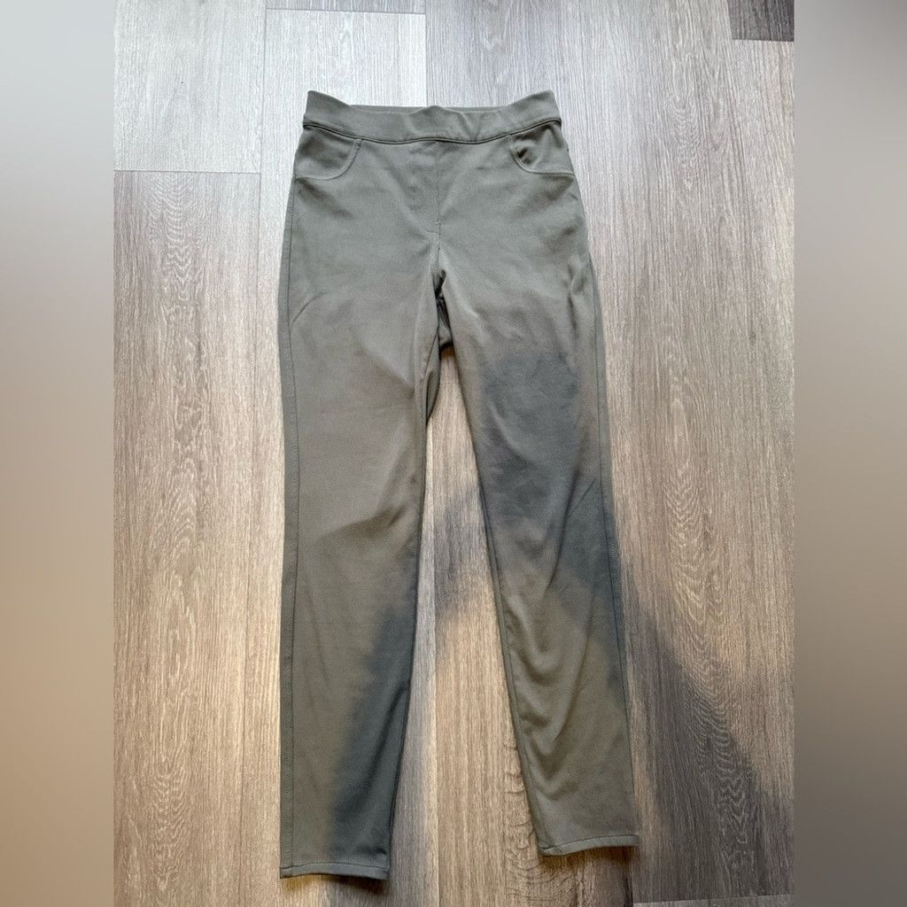 The Unbranded Brand Sunice Green Trousers with Wide Waistband and Tapered Fit Size 28" / US 6 / IT 42 - 1 Thumbnail