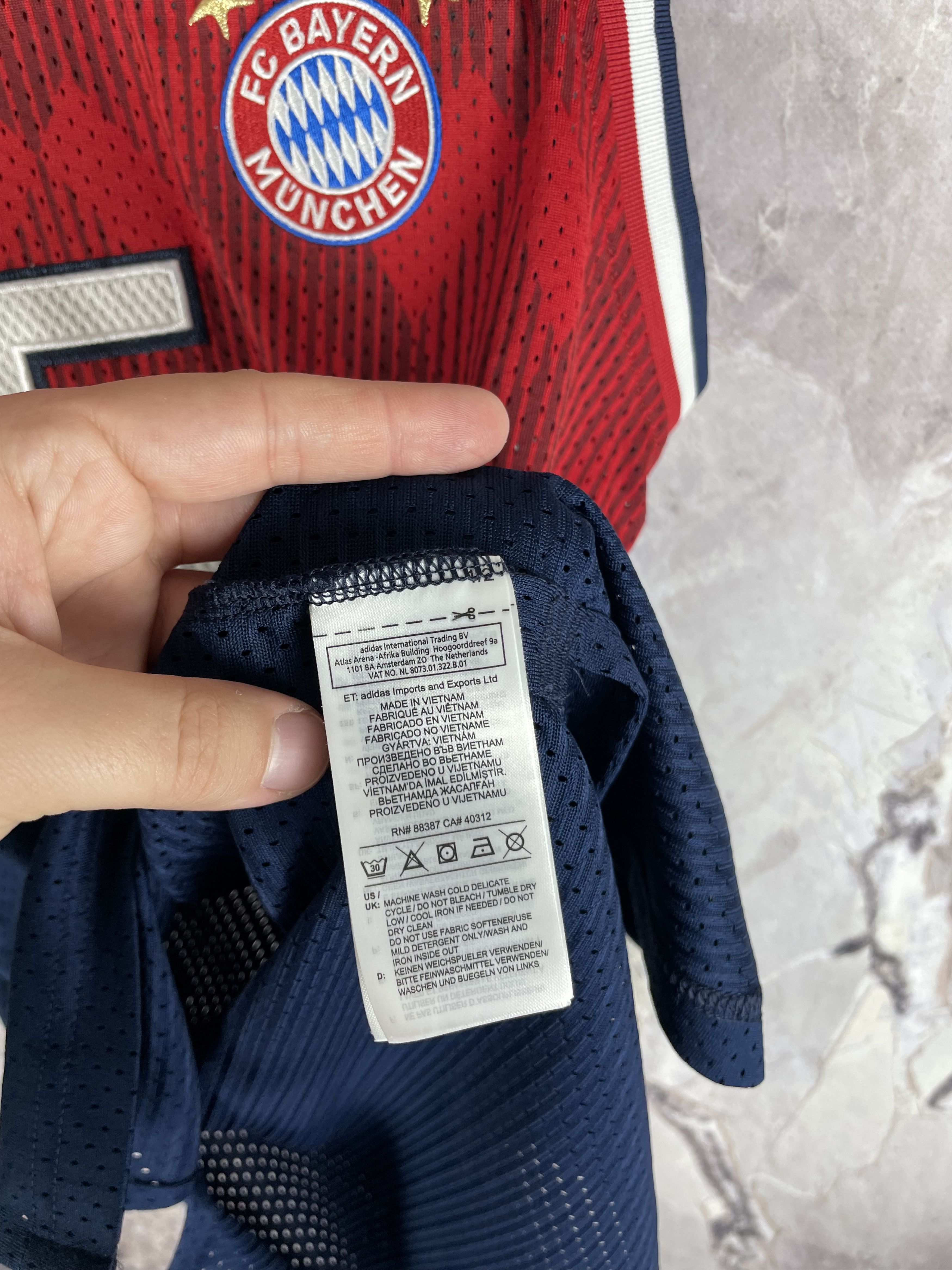 Adidas Bayern Munich Home Jersey Vintage 5 Size US M / EU 48-50 / 2 - 5 Thumbnail