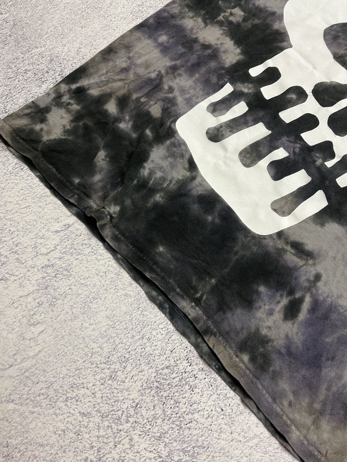 Stussy × Vintage Vintage 2000s ☠️ Stussy Big Skull Head Tie Dye T Shirt Rare Size US L / EU 52-54 / 3 - 12 Thumbnail