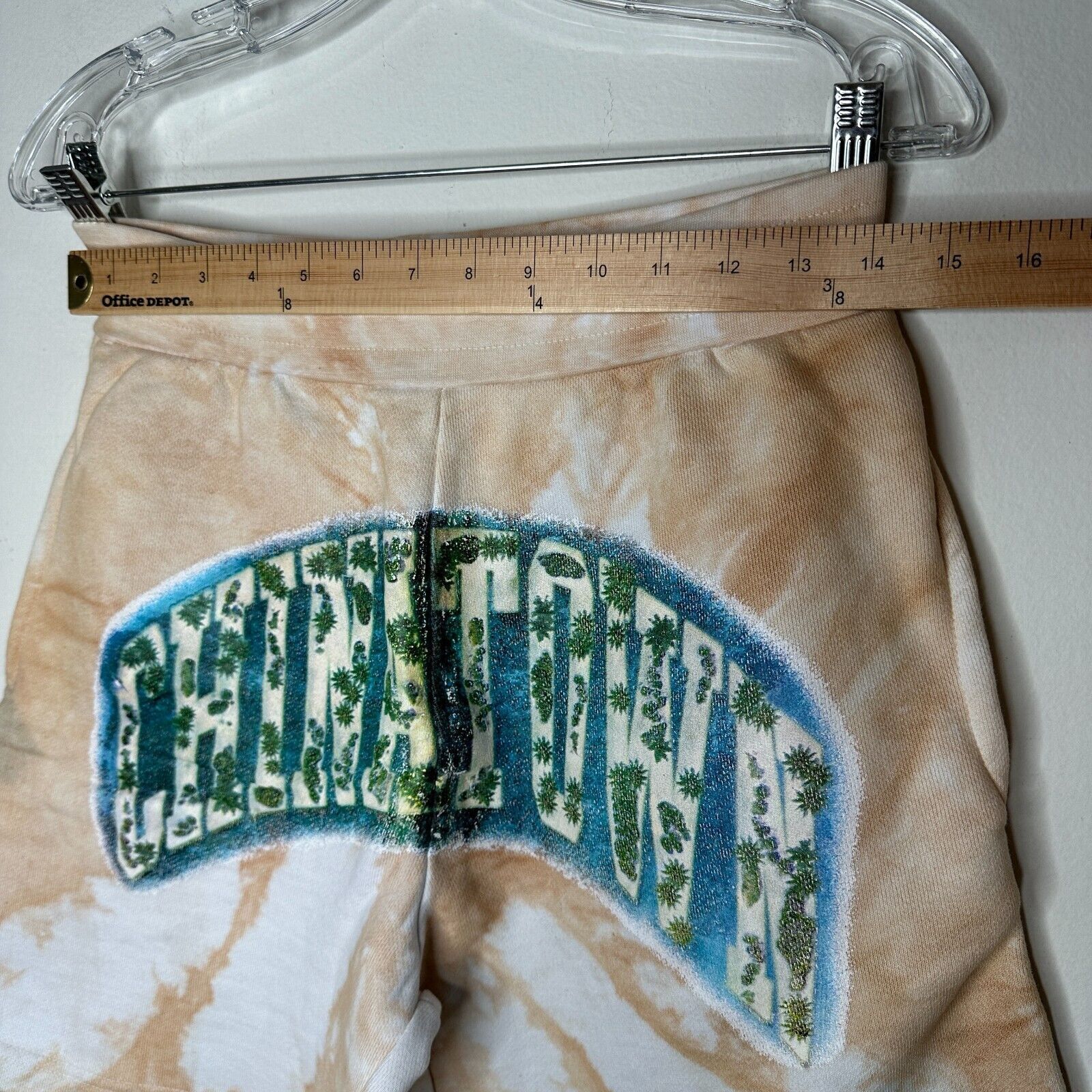 Other NWT Chinatown Market Beige Tiedye Island Arc Shorts Pocket S Size US 30 / EU 46 - 10 Thumbnail