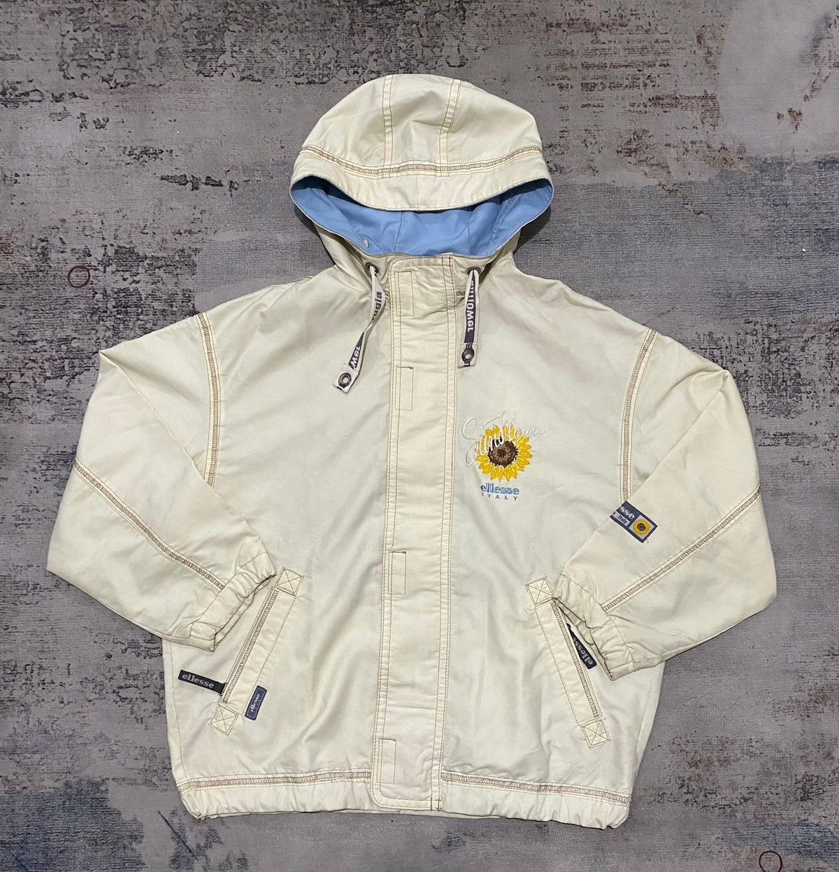 Ellesse Vintage Ellesse Perugia Italy Sun Flower Winter Ski Hoodie Size US L / EU 52-54 / 3 - 1 Thumbnail